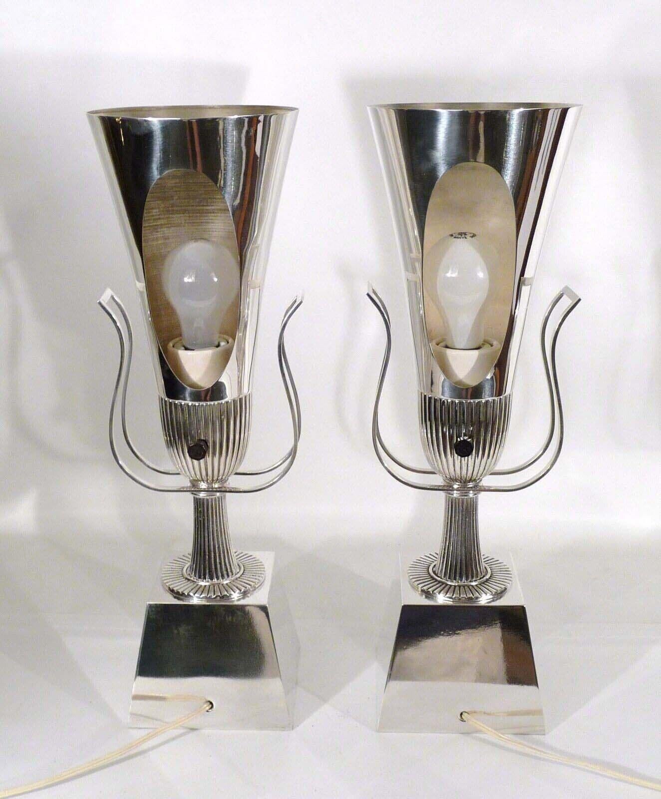 Mid-20th Century Midcentury Pair of Tommi Parzinger Lightolier Silver Plated Torchiere Lamps For Sale