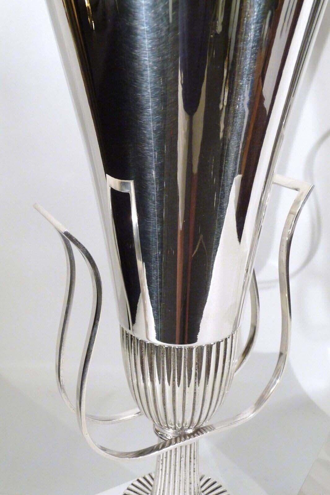 Midcentury Pair of Tommi Parzinger Lightolier Silver Plated Torchiere Lamps For Sale 2