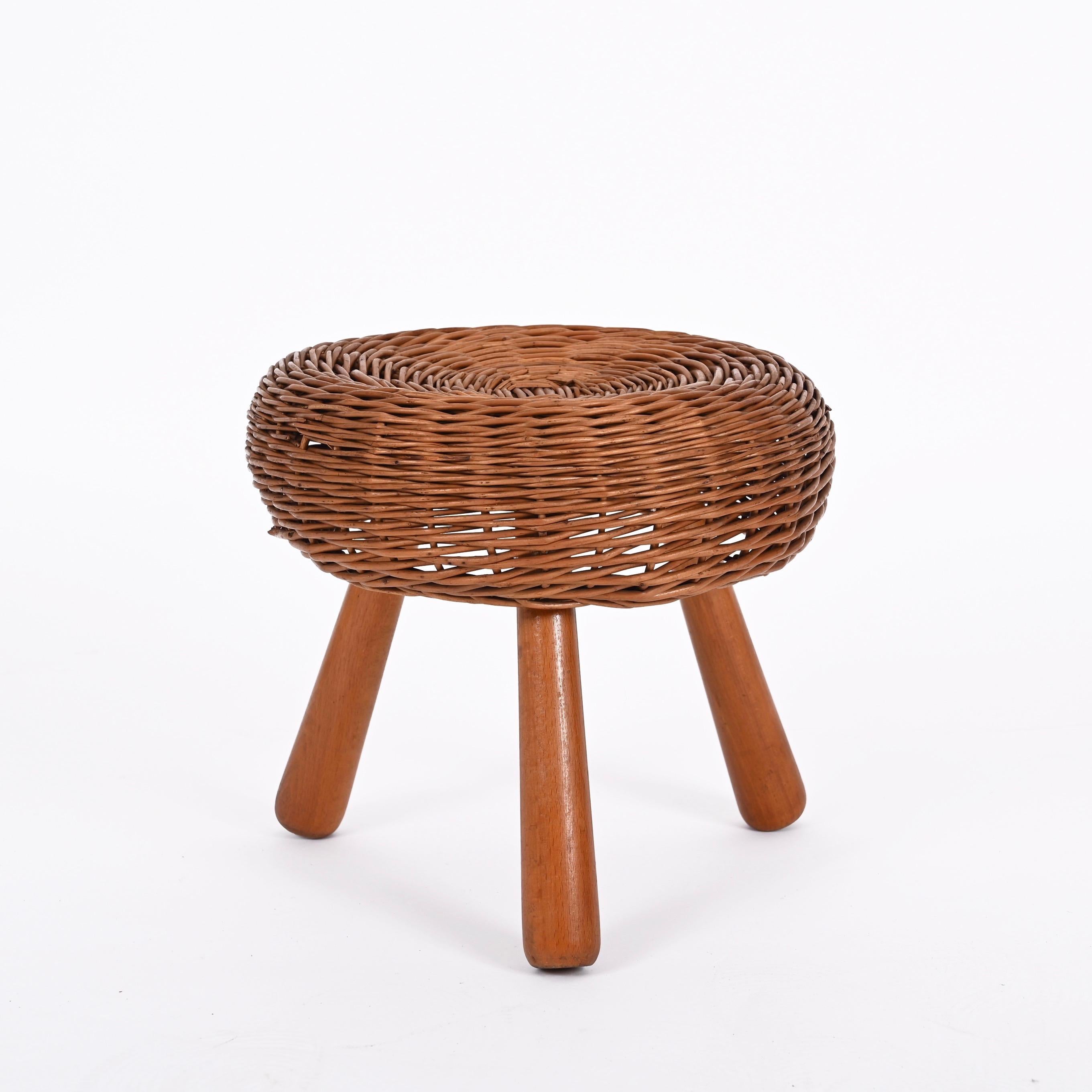 Midcentury Pair of Tony Paul Stools, Wicker, Wood, United States, 1950s 9