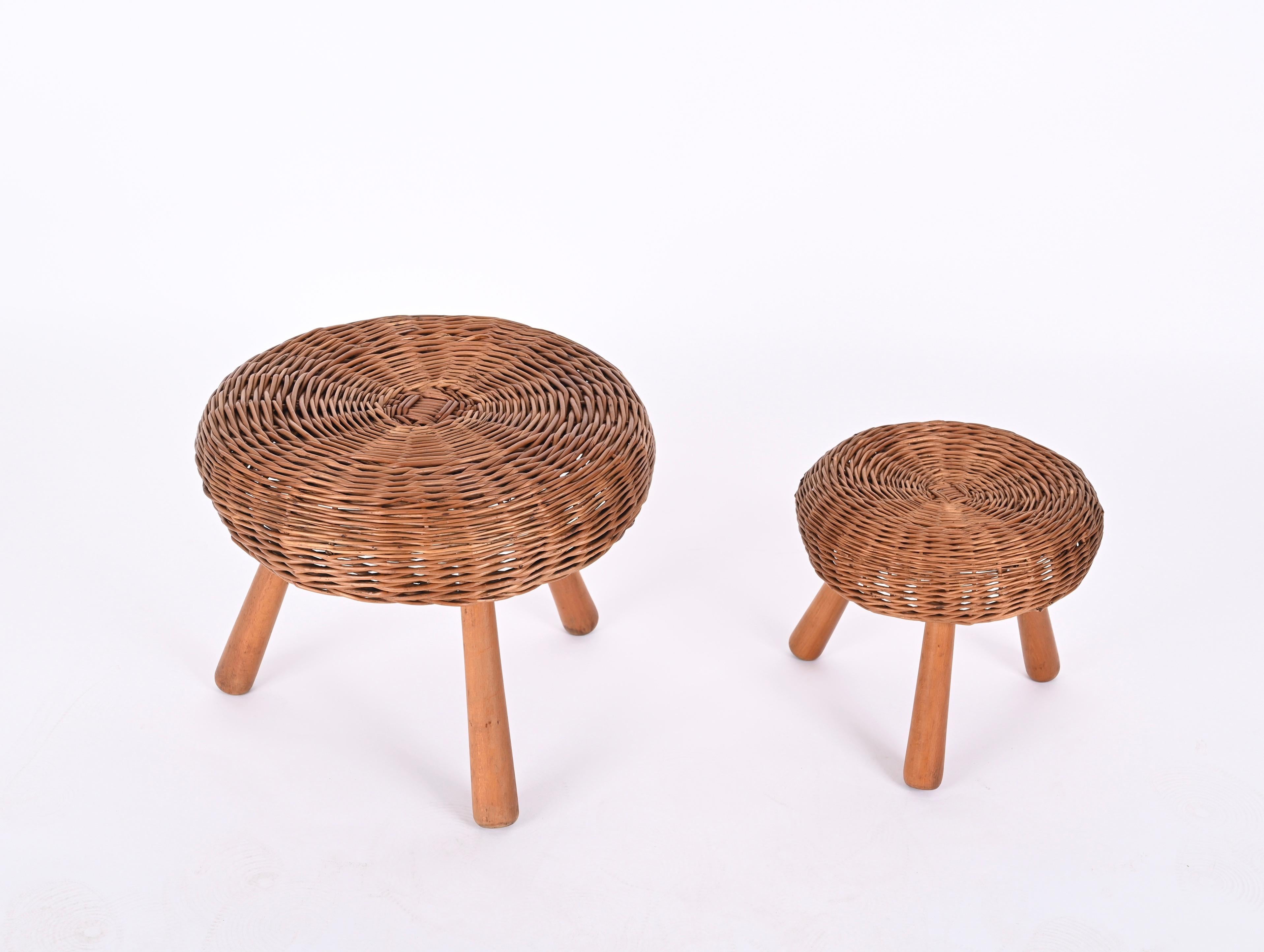 Hand-Woven Midcentury Pair of Tony Paul Stools, Wicker, Wood, United States, 1950s