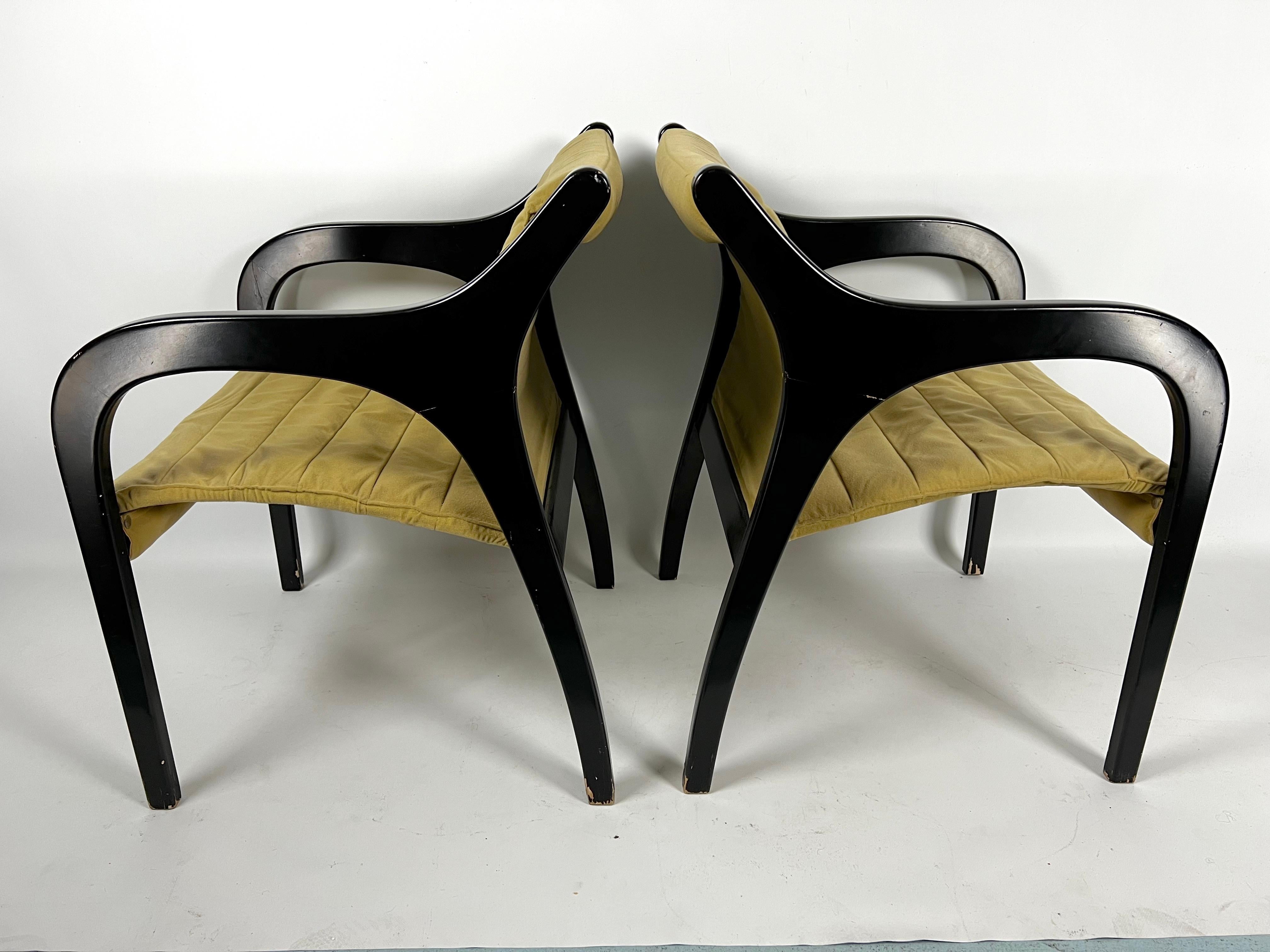 20th Century Mid-Century pair of Vivalda lounge chairs by Claudio Salocchi for Sormani. 1960s For Sale