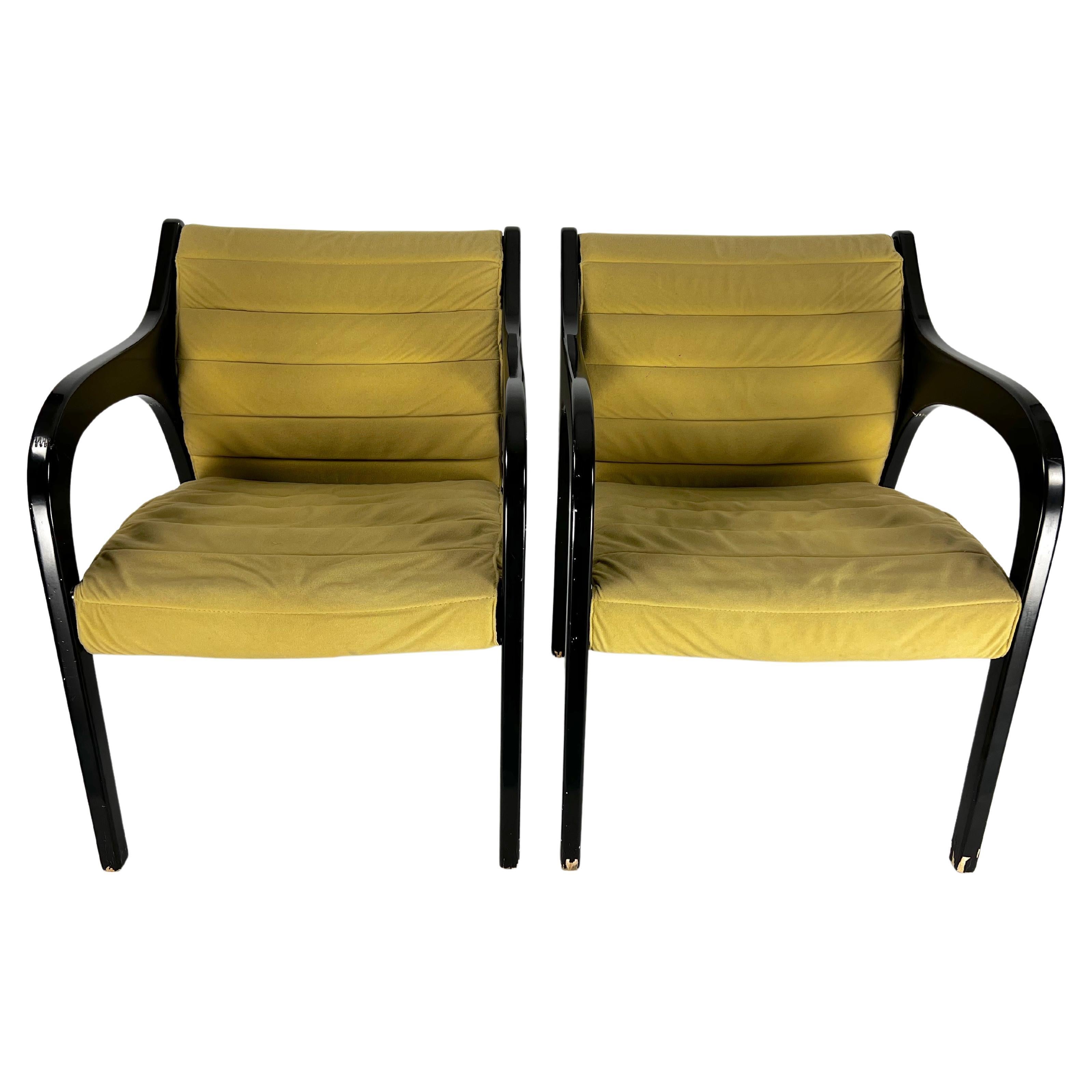 Mid-Century pair of Vivalda lounge chairs by Claudio Salocchi for Sormani. 1960s