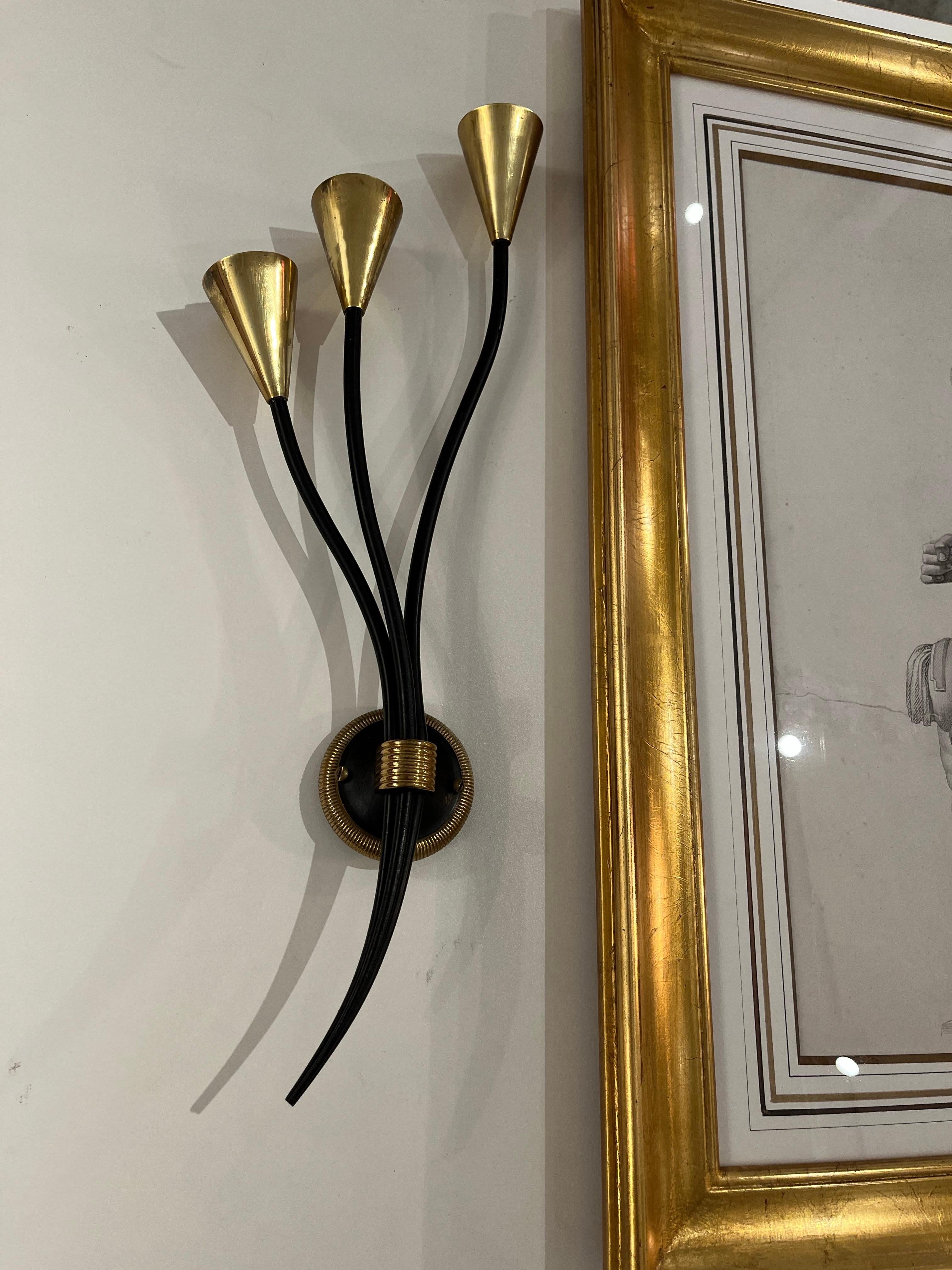 Coppia di lampade da parete Sconce del Mid Century  Maison Lunel Model Arum in vendita 9