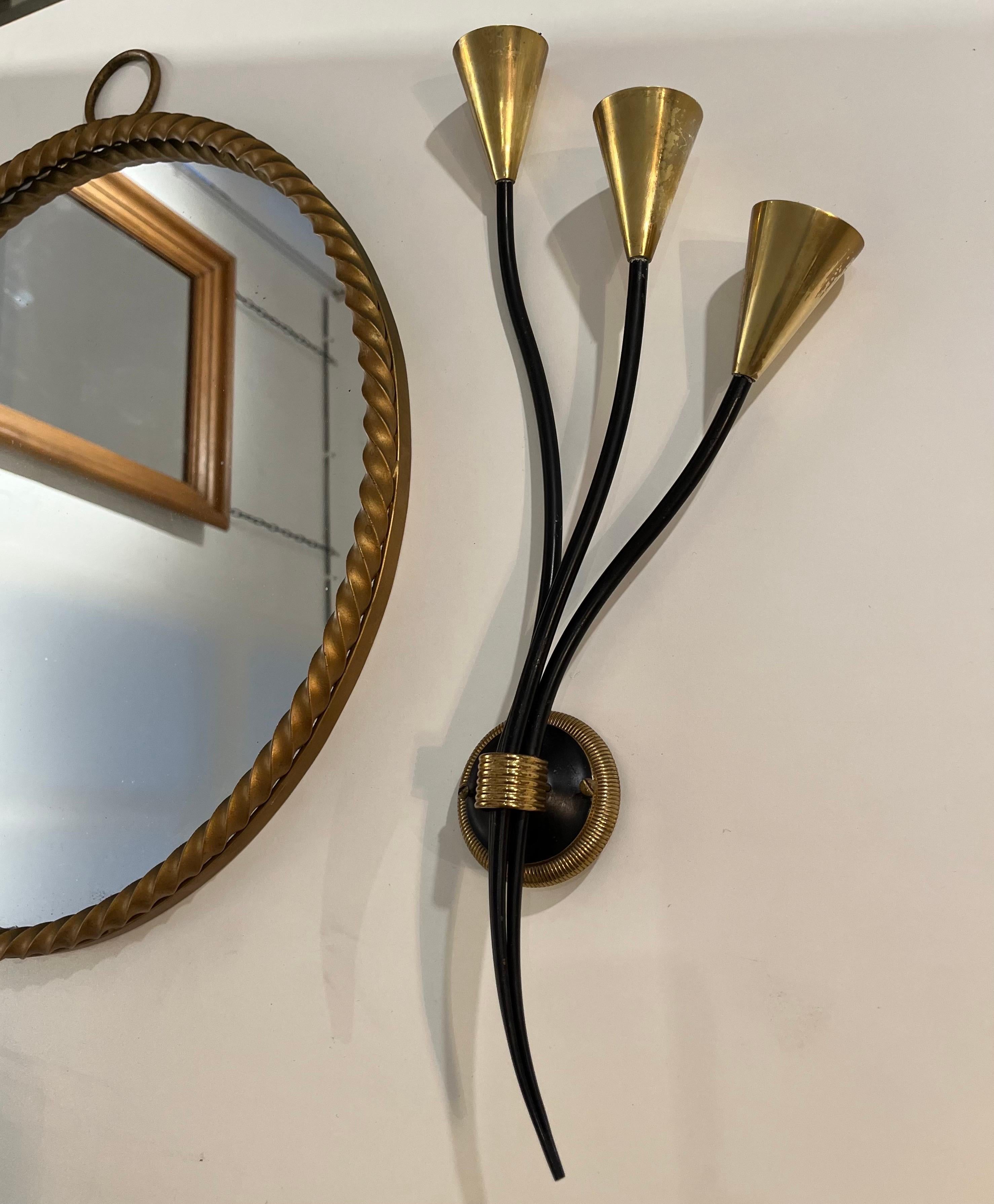 Coppia di lampade da parete Sconce del Mid Century  Maison Lunel Model Arum in vendita 11