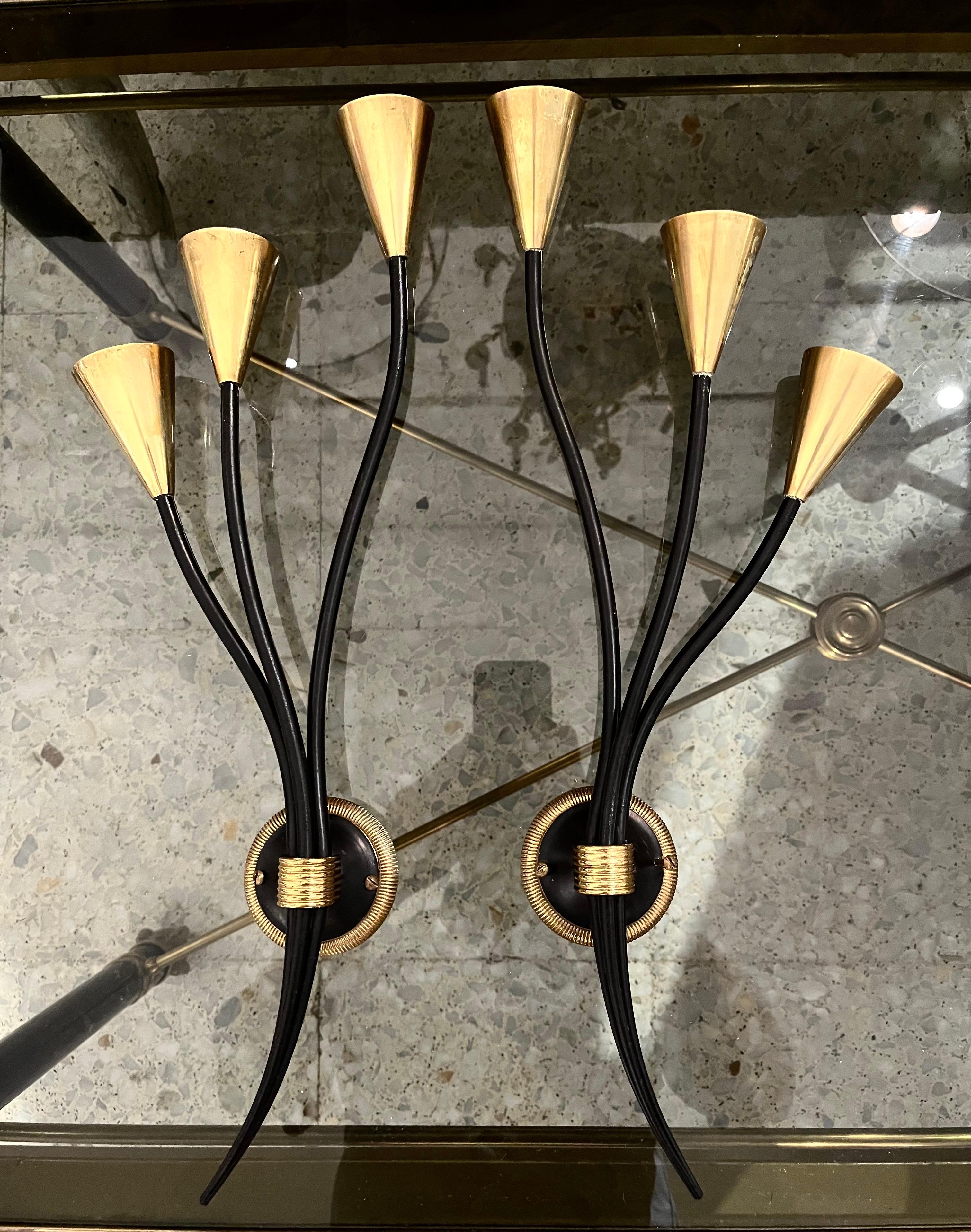 Coppia di lampade da parete Sconce del Mid Century  Maison Lunel Model Arum In condizioni buone in vendita a Madrid, ES