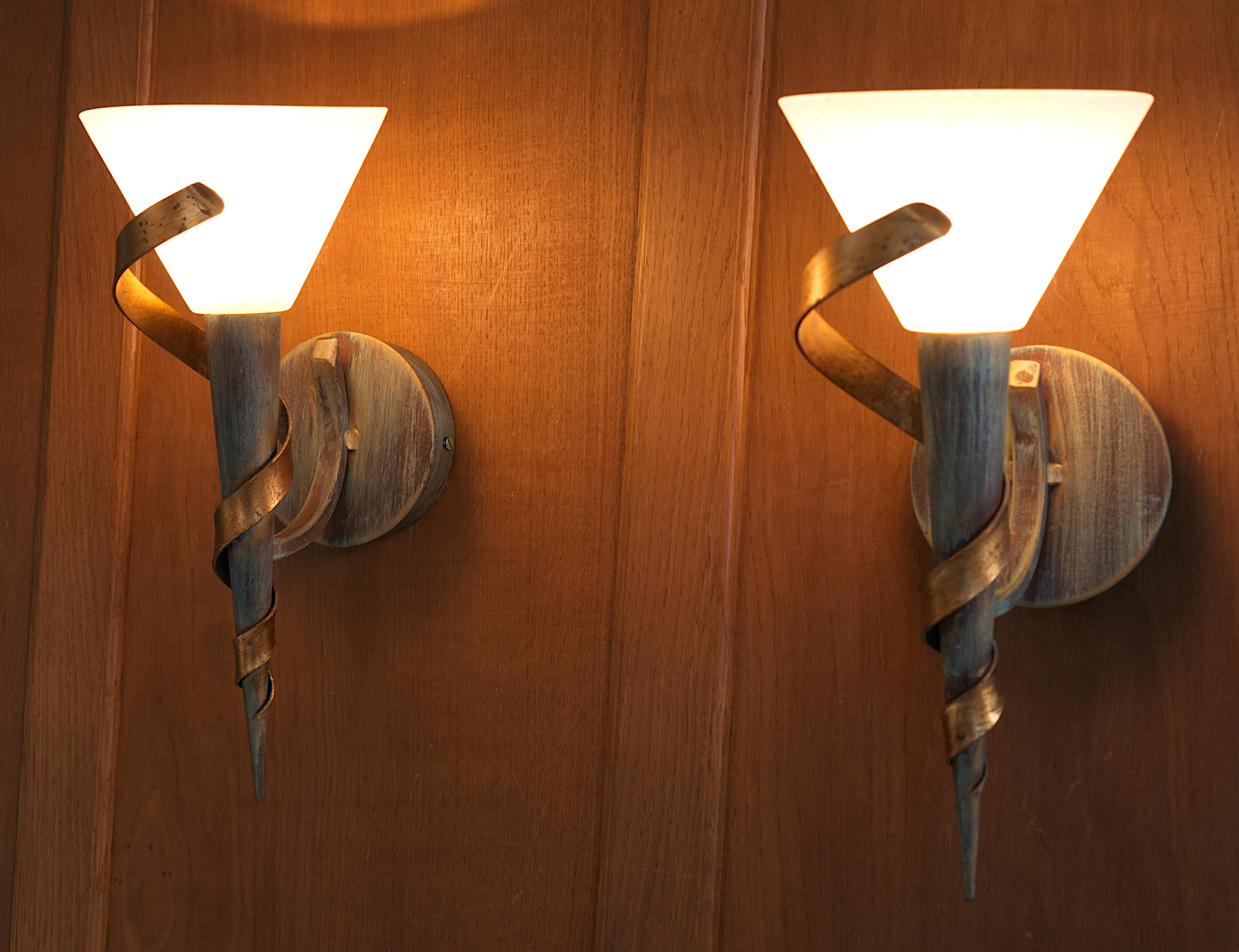 French Mid-Century Pair of Wall Sconces, 1970s For Sale