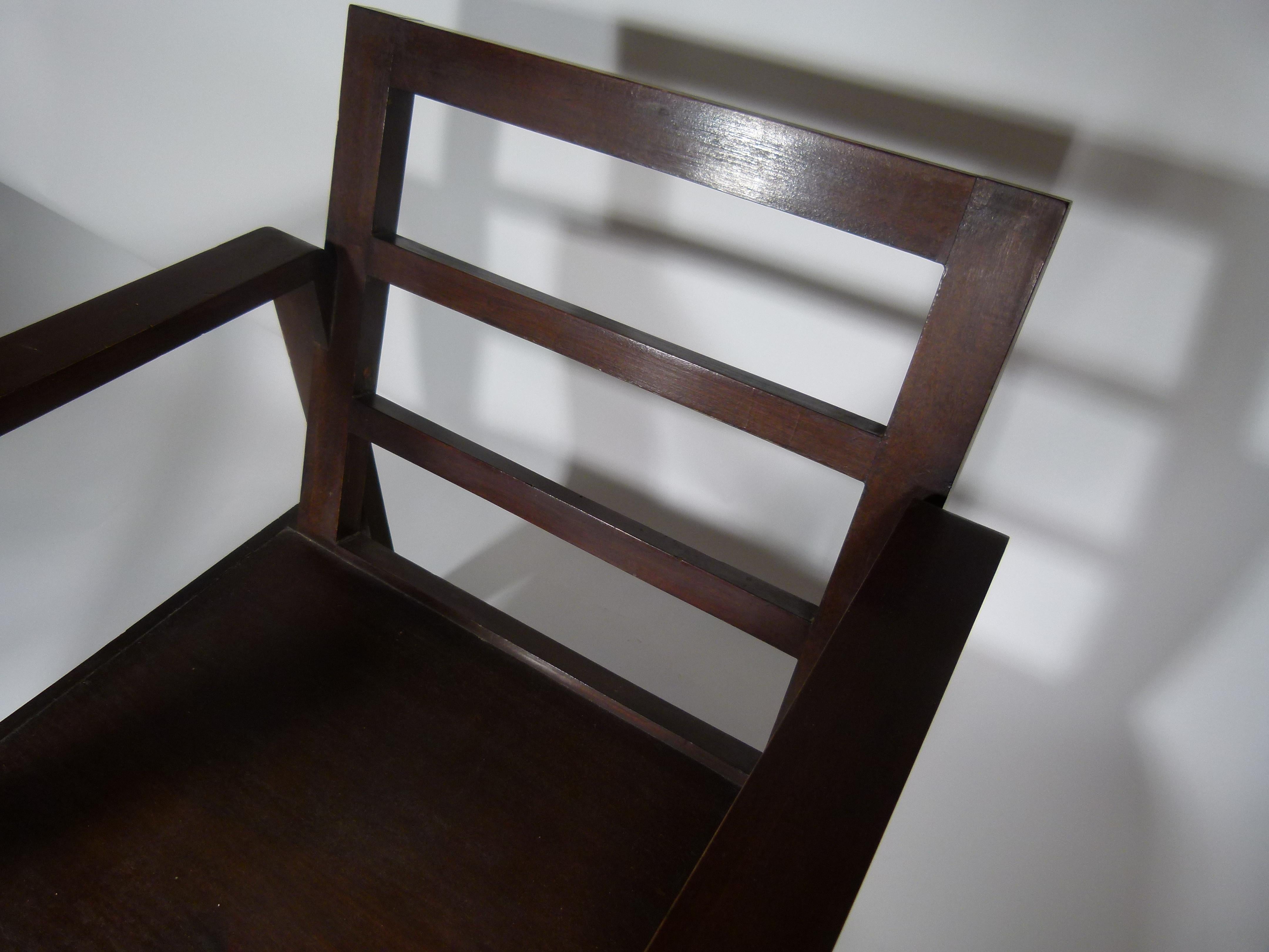 Midcentury Pair of Walnut Armchairs In Good Condition In Vulpellac, Girona