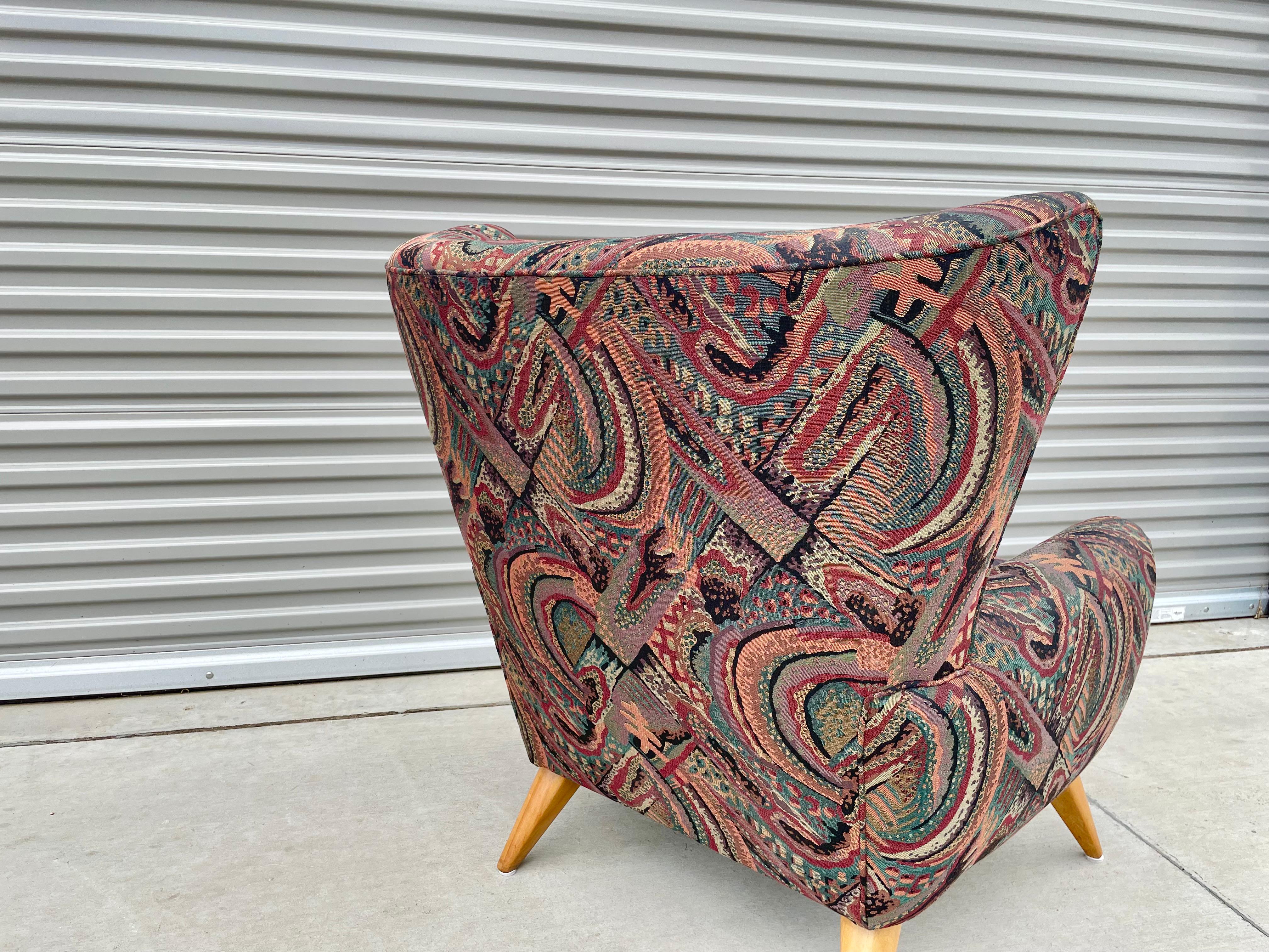 Midcentury Pair of Wingback Lounge Chairs For Sale 7