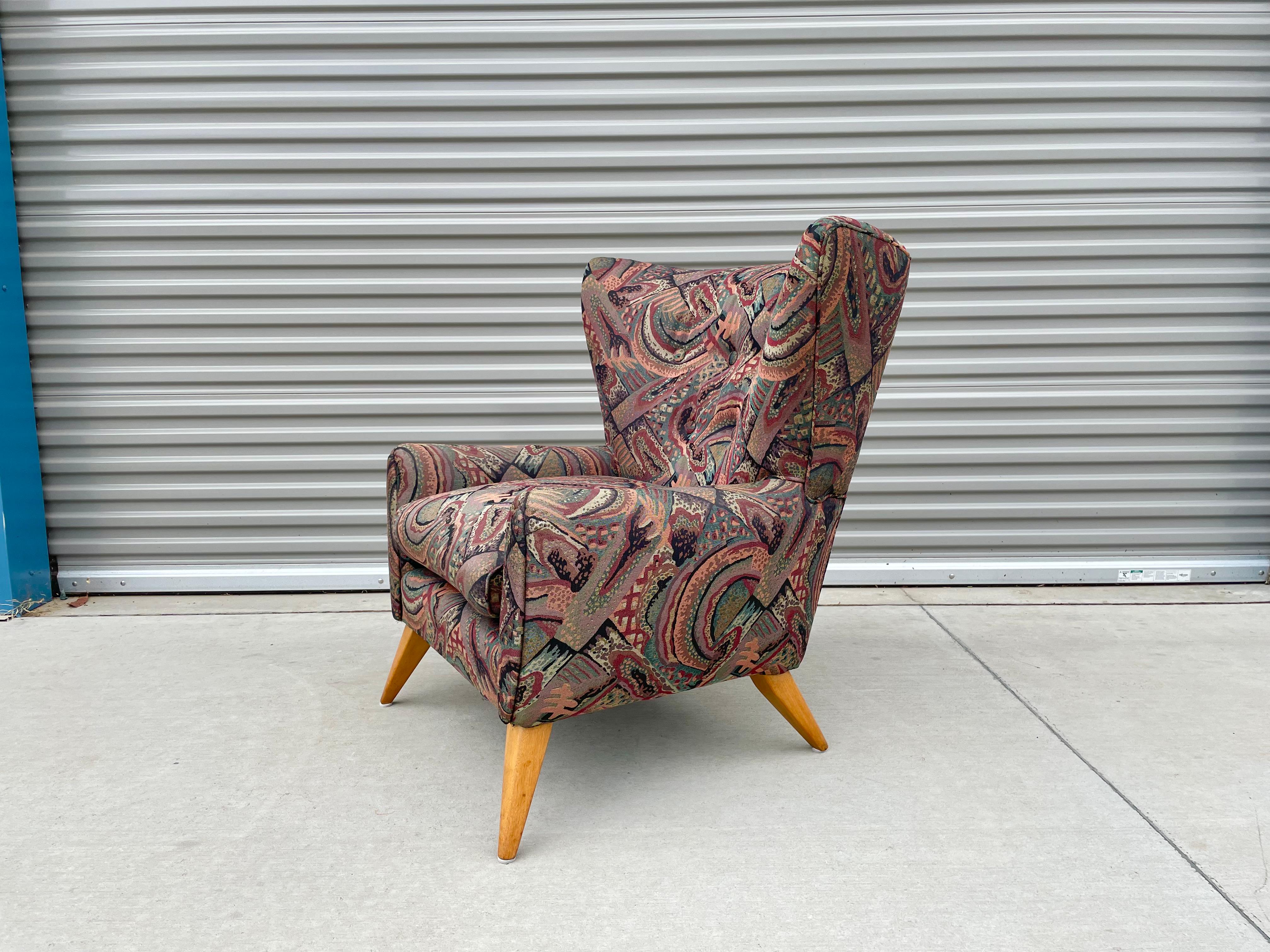Mid-20th Century Midcentury Pair of Wingback Lounge Chairs For Sale