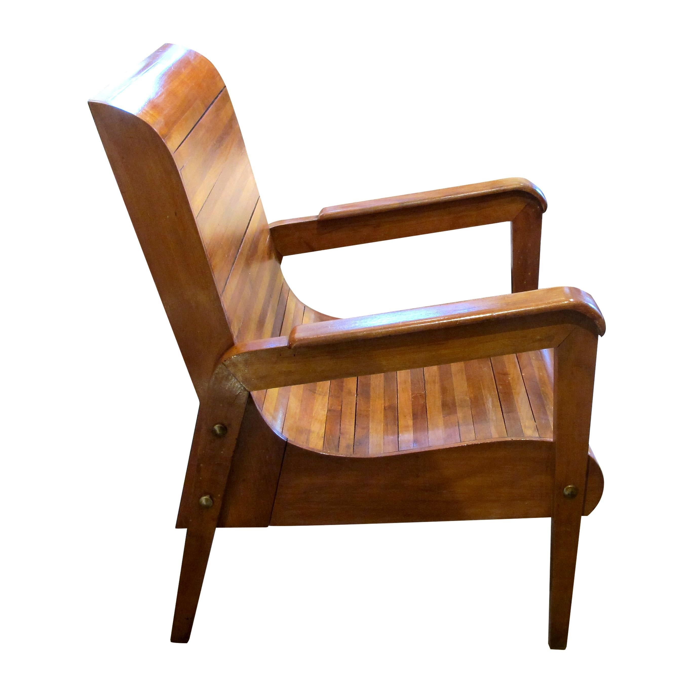 Mid-20th Century Mid-Century Pair of Wood-Slatted Curved Chair, Italian For Sale