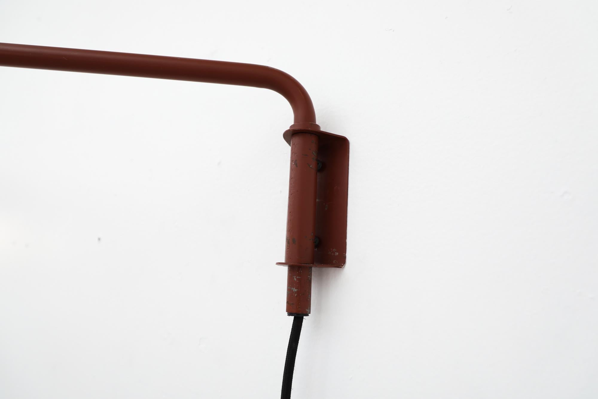 Mid-Century 'Panama' Style Red Enameled Wall Lamp w/ Adjustable Articulating Arm For Sale 8