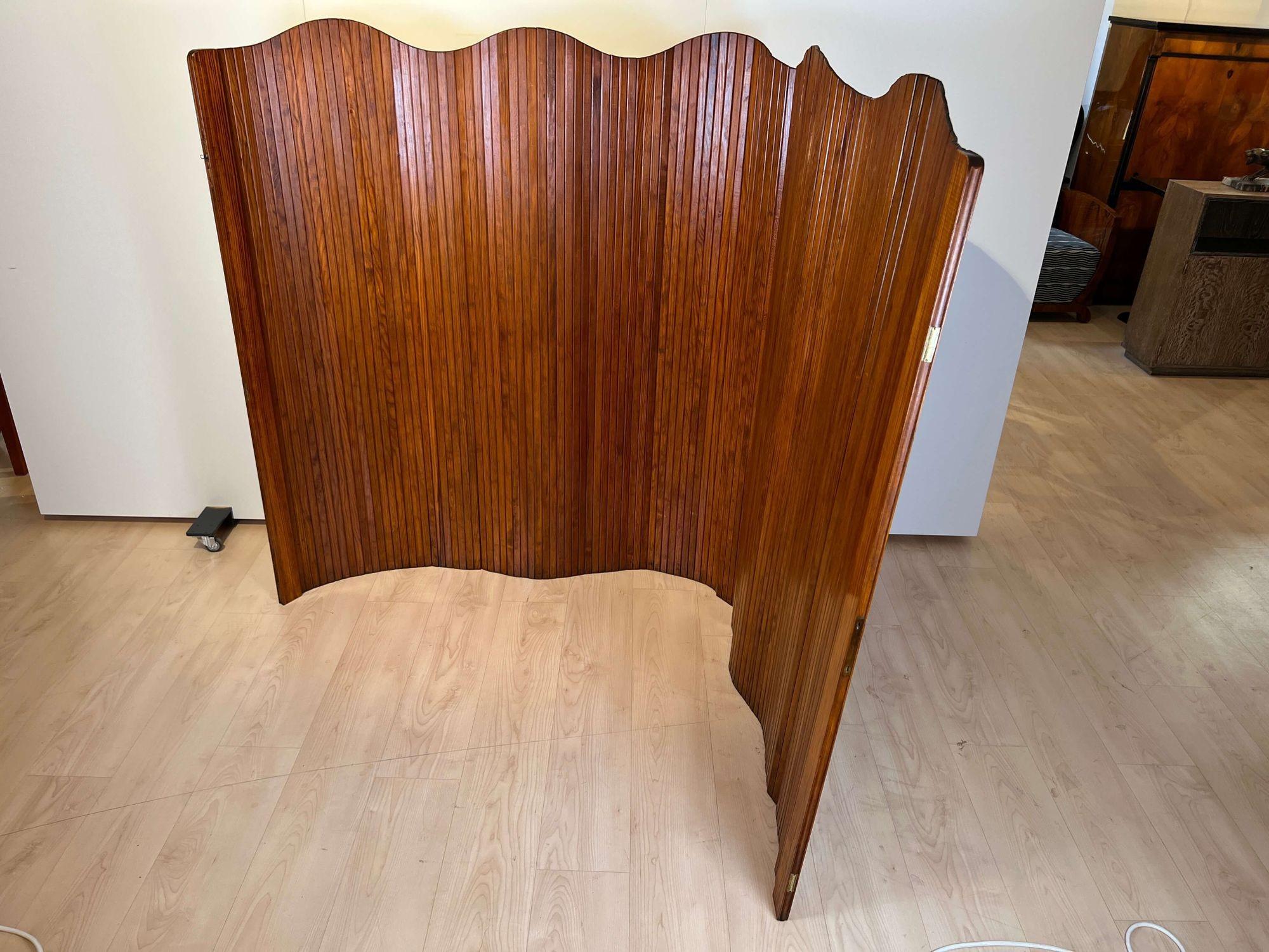 room divider wavy