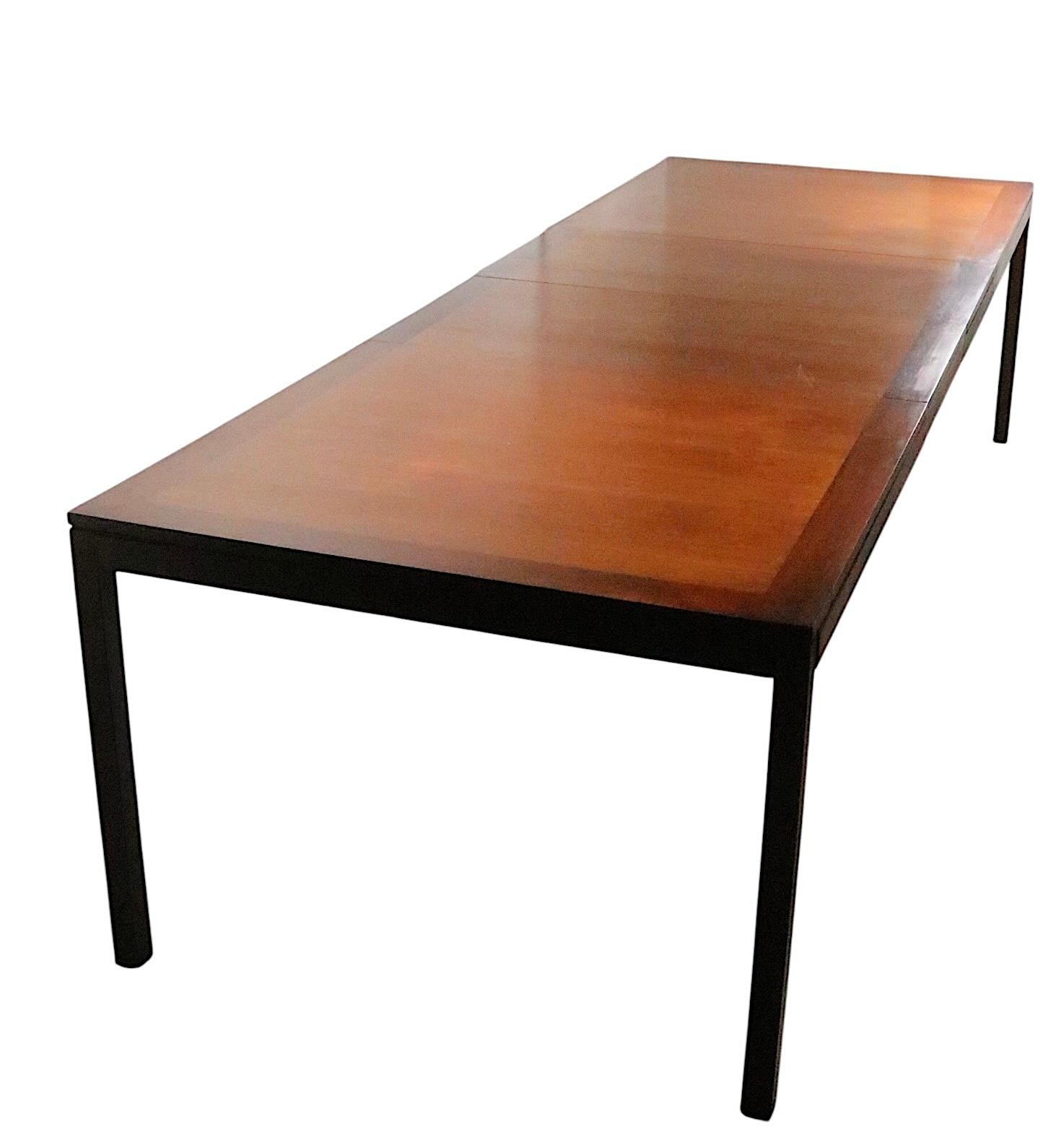 Parsons-Esstisch aus der Mitte des Jahrhunderts, angefertigt an Baughman für Directional. ca. 1970er Jahre (Moderne der Mitte des Jahrhunderts) im Angebot