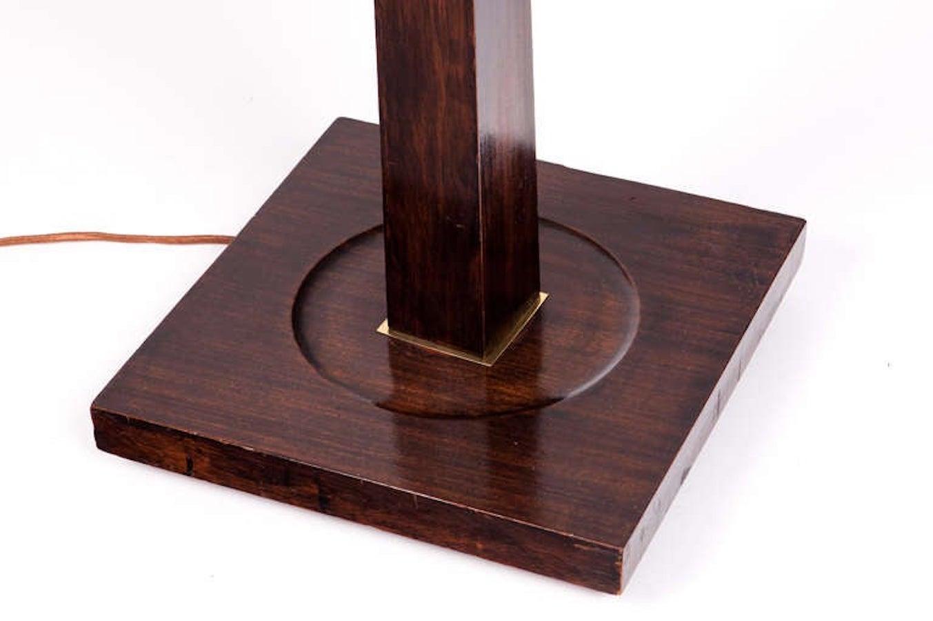 Lampada da terra in stile Parzinger in noce ebanizzato di metà secolo In condizioni buone in vendita a New York, NY