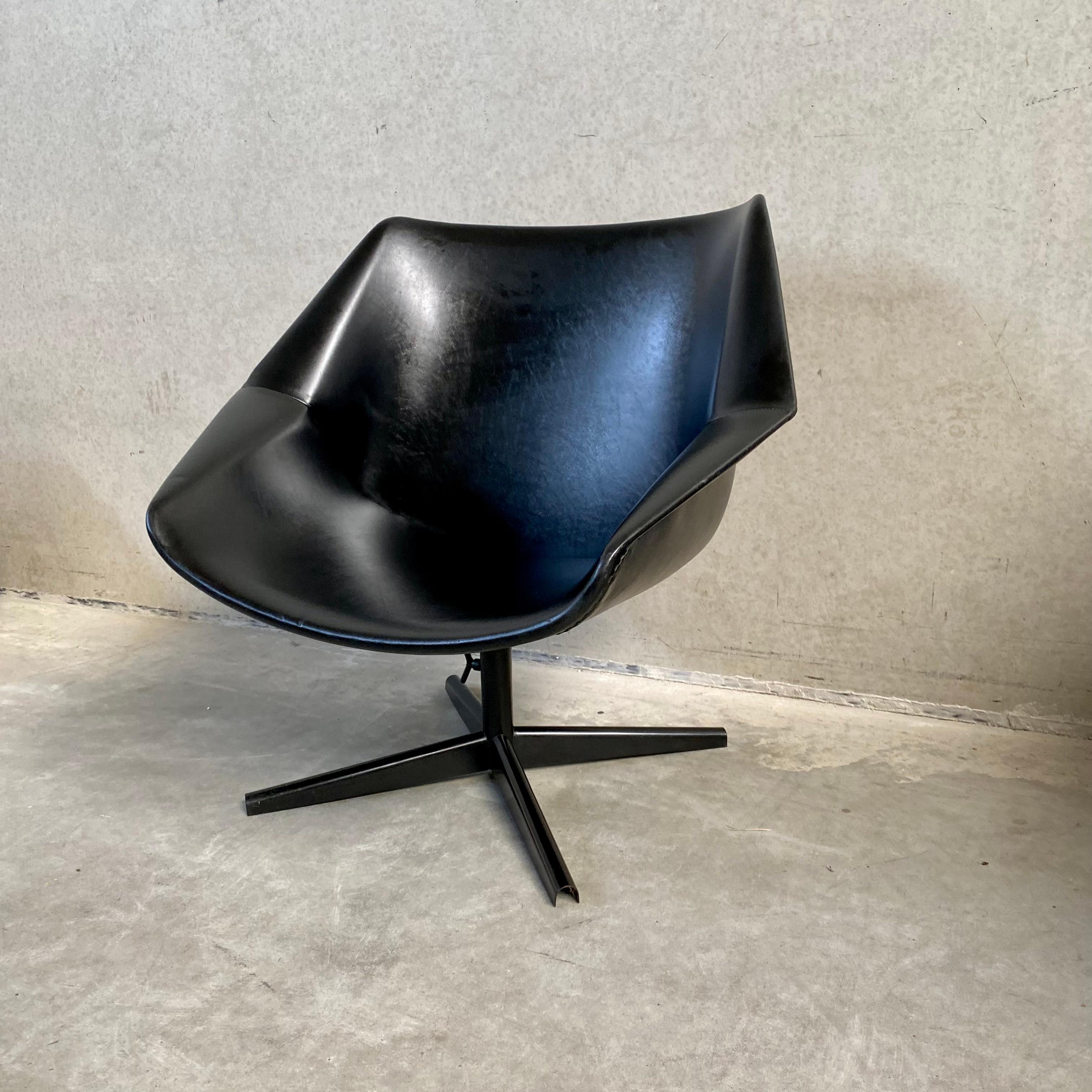 Mid-Century PASTOE FM08 Swiffle Chair by Cees Braakman, Netherlands 1959 In Good Condition For Sale In DE MEERN, NL