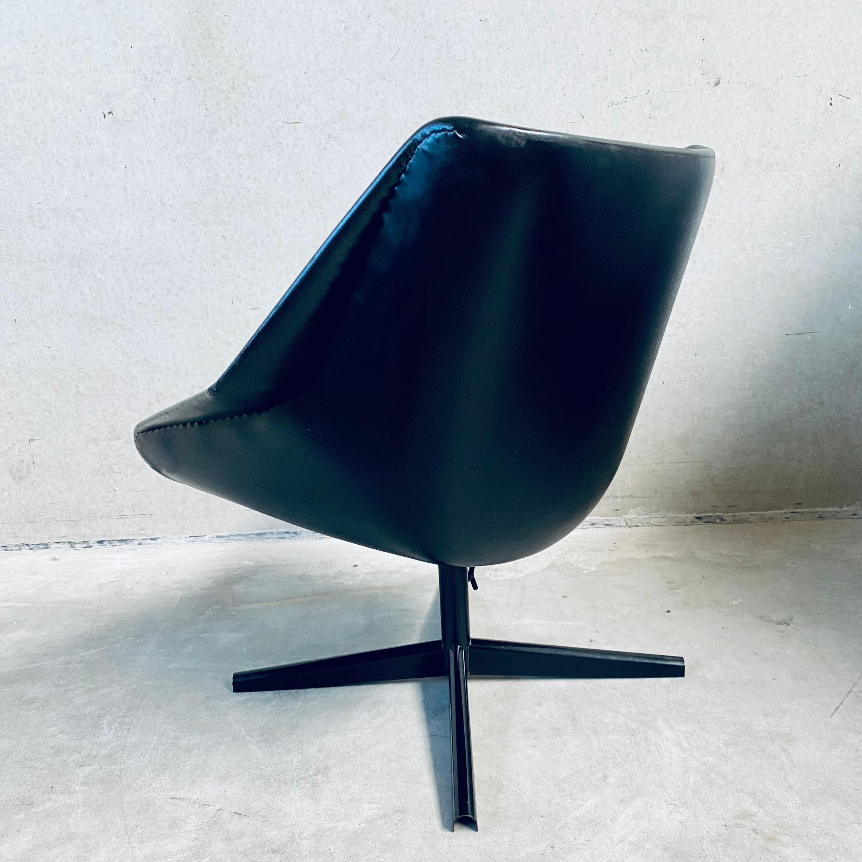 Mid-Century PASTOE FM08 Swiffle Chair von Cees Braakman, Niederlande 1959 (Metall) im Angebot