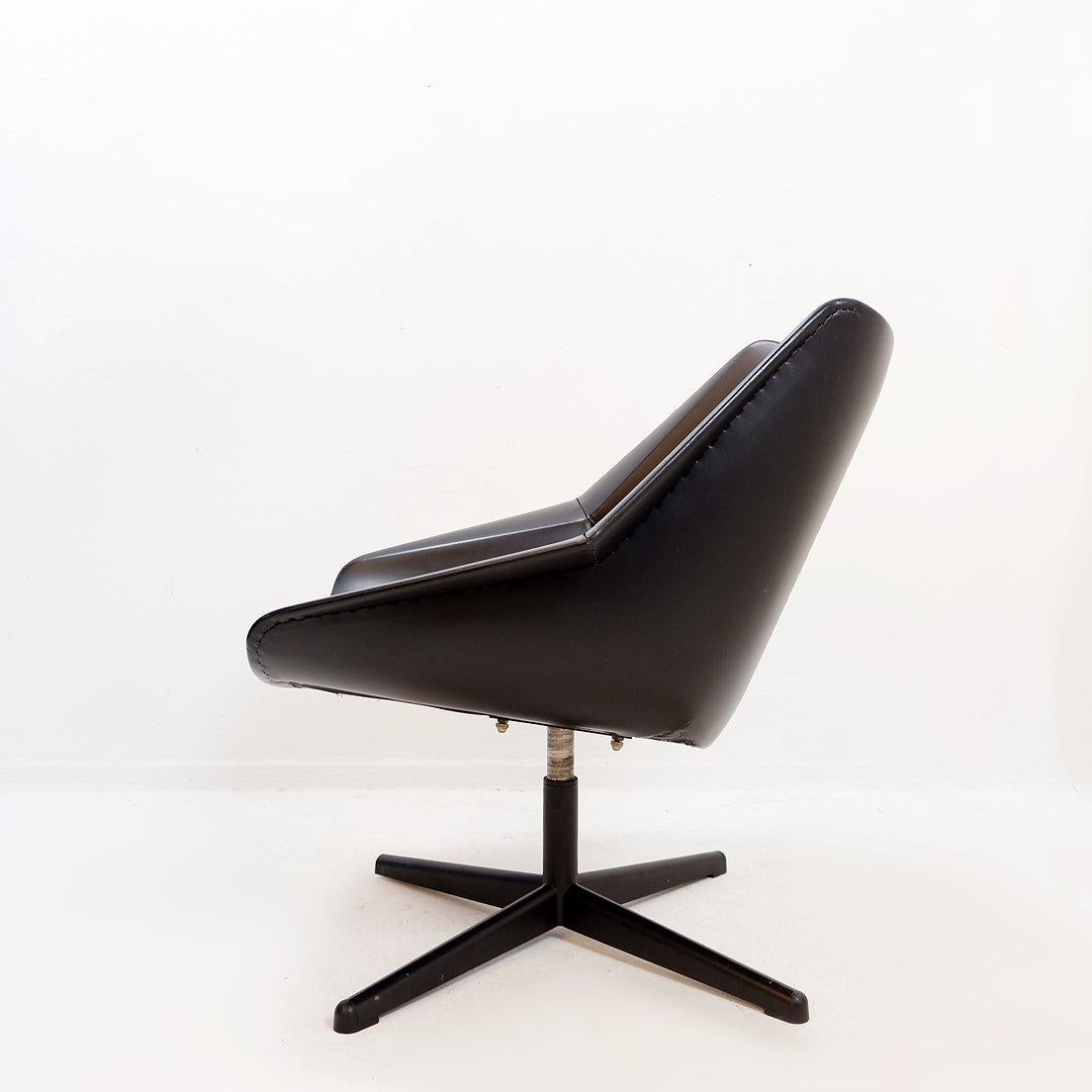 PASTOE FM08 Swifflel Stuhl von Cees Braakman, Mitte des Jahrhunderts, Niederlande 1959 (Metall) im Angebot