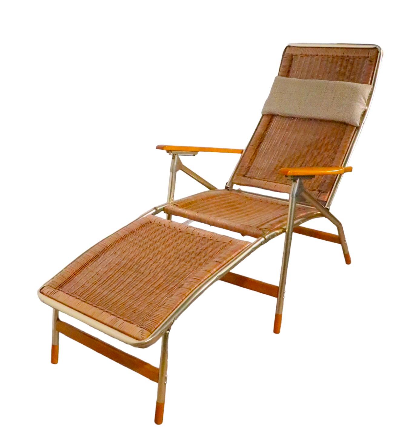 Chaise longue pliante de patio du milieu du siècle dernier pour patio par Telescope Chair Company  en vente 5