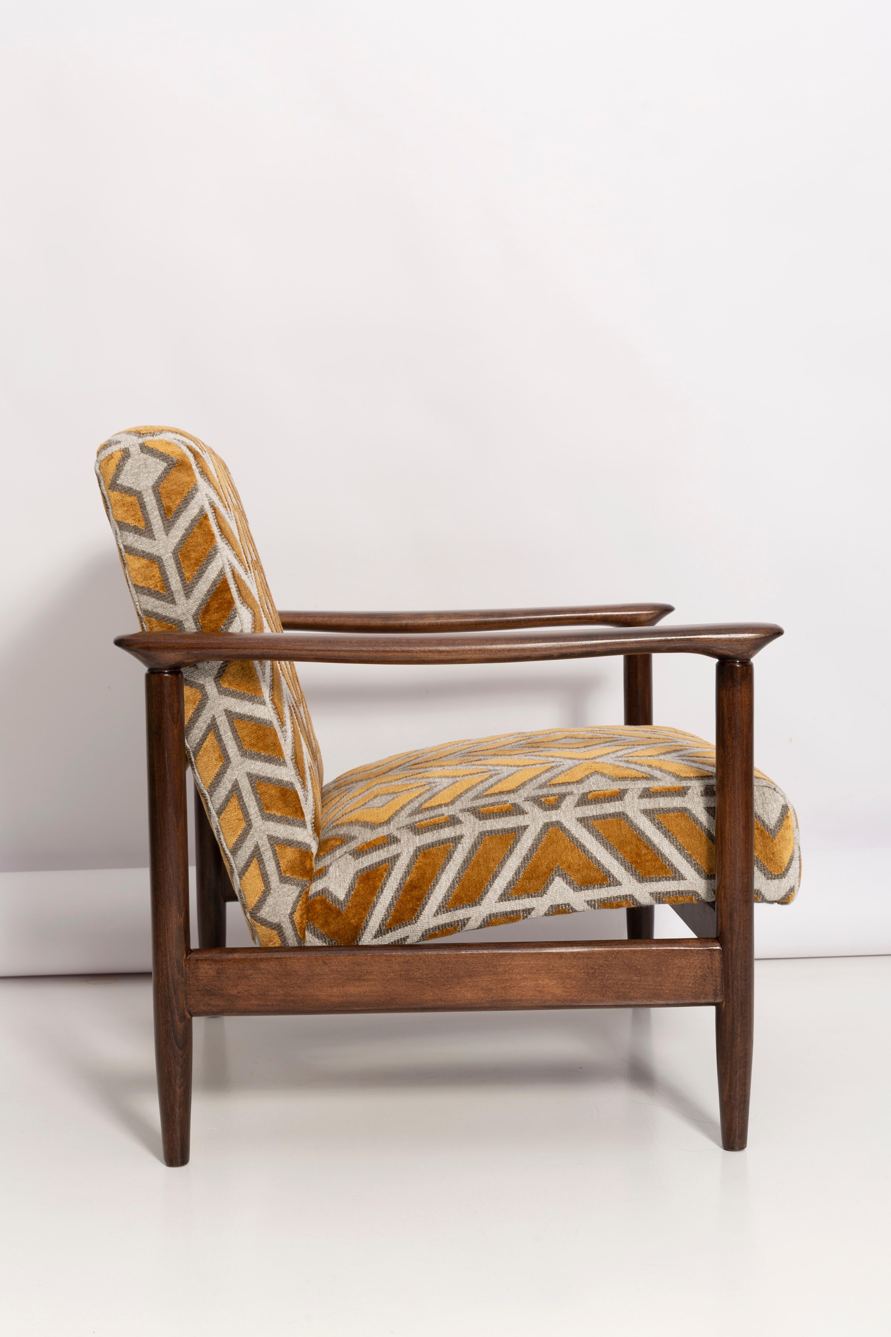 Sessel aus senffarbenem Samt mit Mid-Century-Muster von Edmund Homa, Europa, 1960er Jahre. im Angebot 2