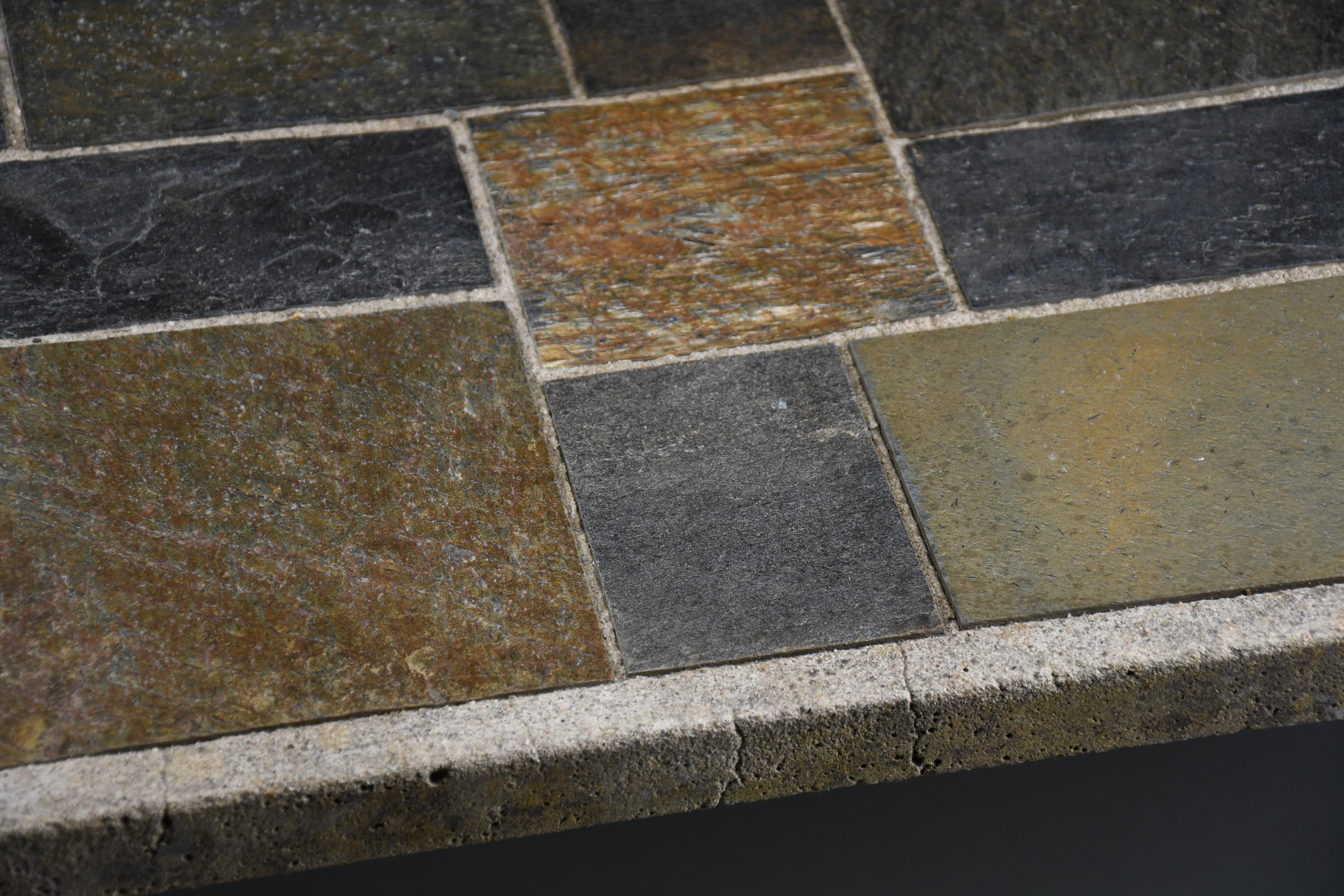 Mid-century Paul Kingma coffee table with “floating” top, 1960s en vente 6