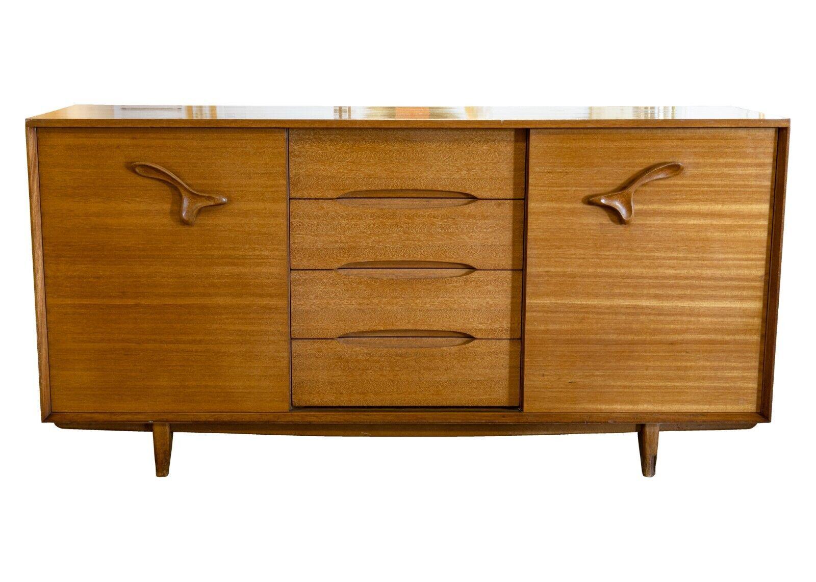 A Paul Laszlo for brown saltman dresser, nightstand, and 2 twin headboards. An absolutely stunning bedroom set from Paul Laszlo. The main 