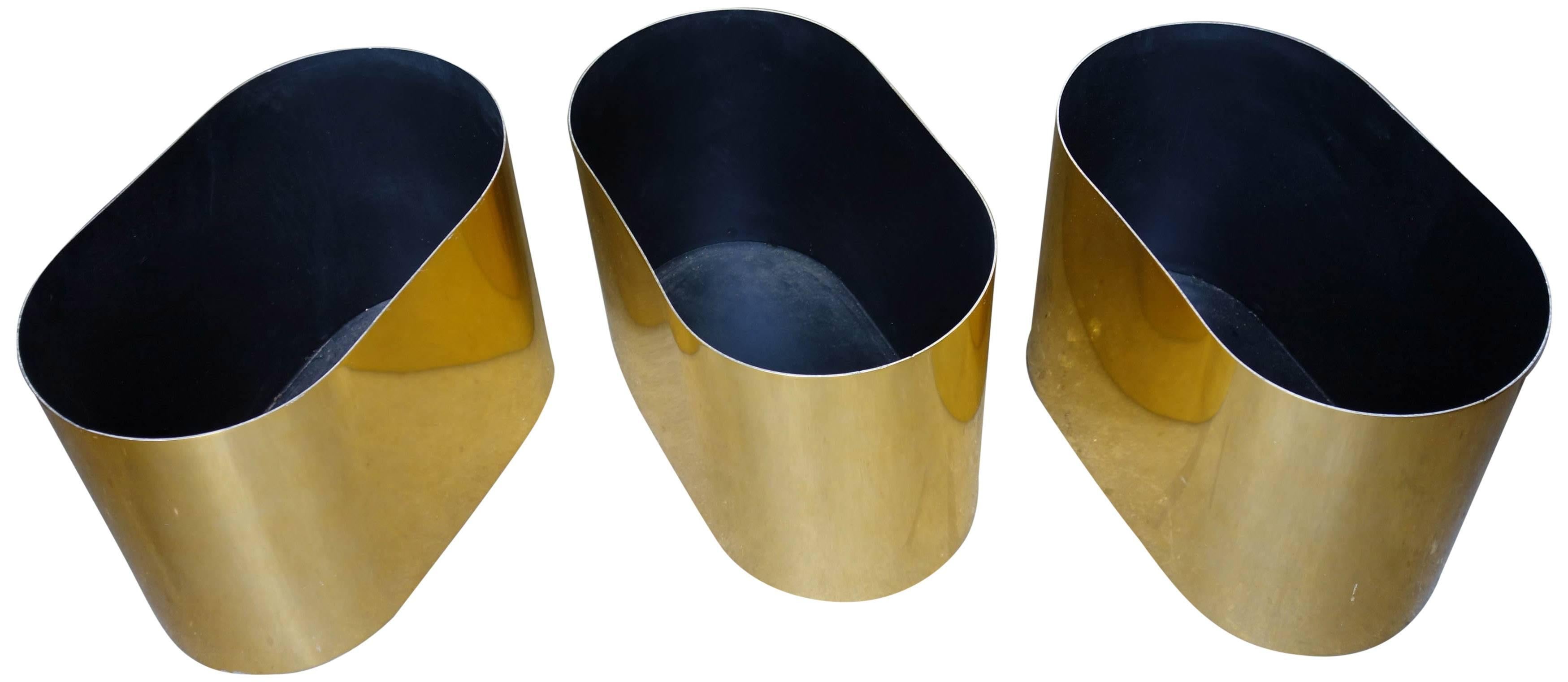 Very exciting set of three brass planters designed by Paul Mayen for Habitat Architectural Supplements. These are unused 