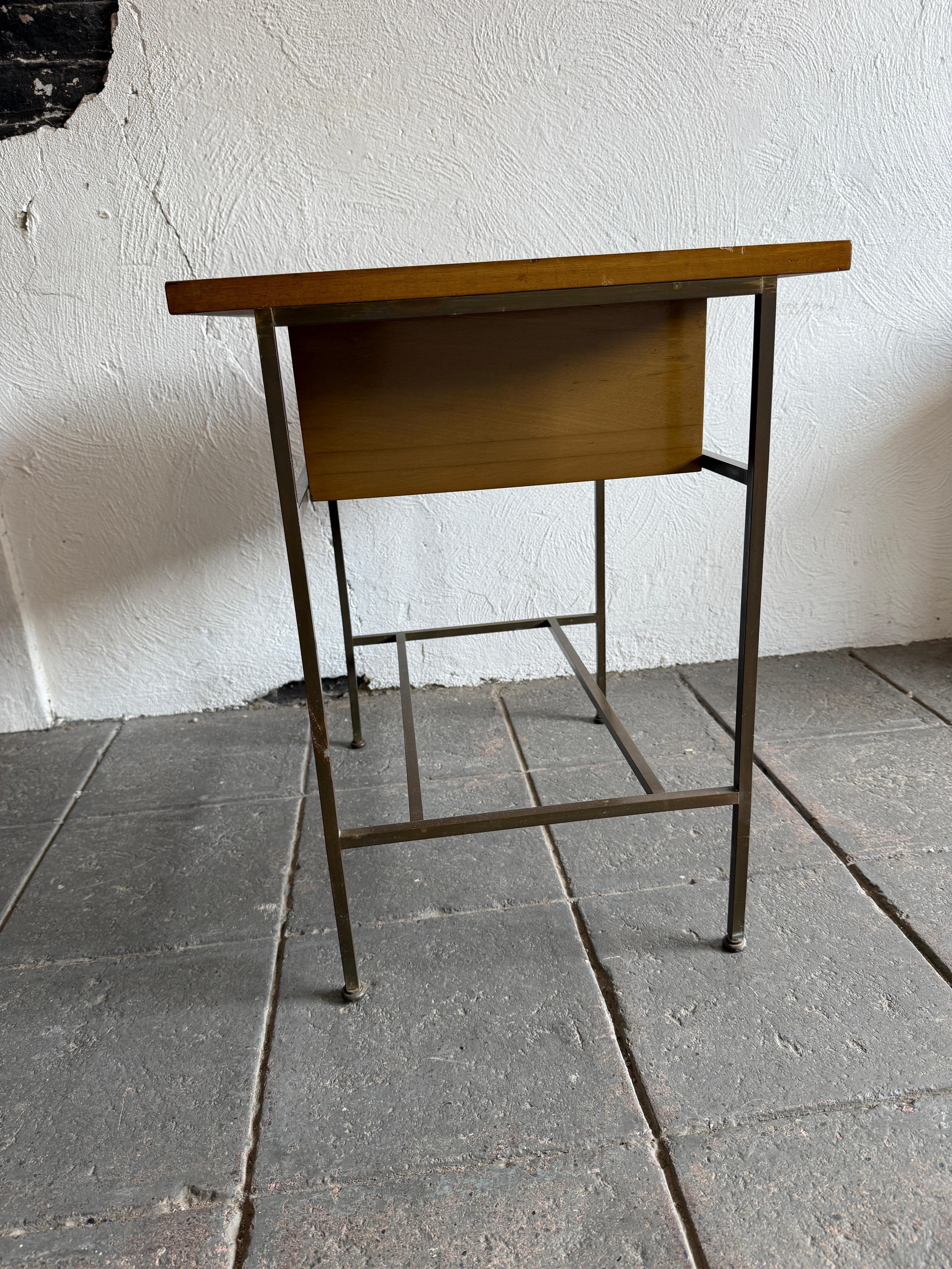 Mid Century Paul McCobb Calvin 2 drawer Nightstand with Brass frame For Sale 1