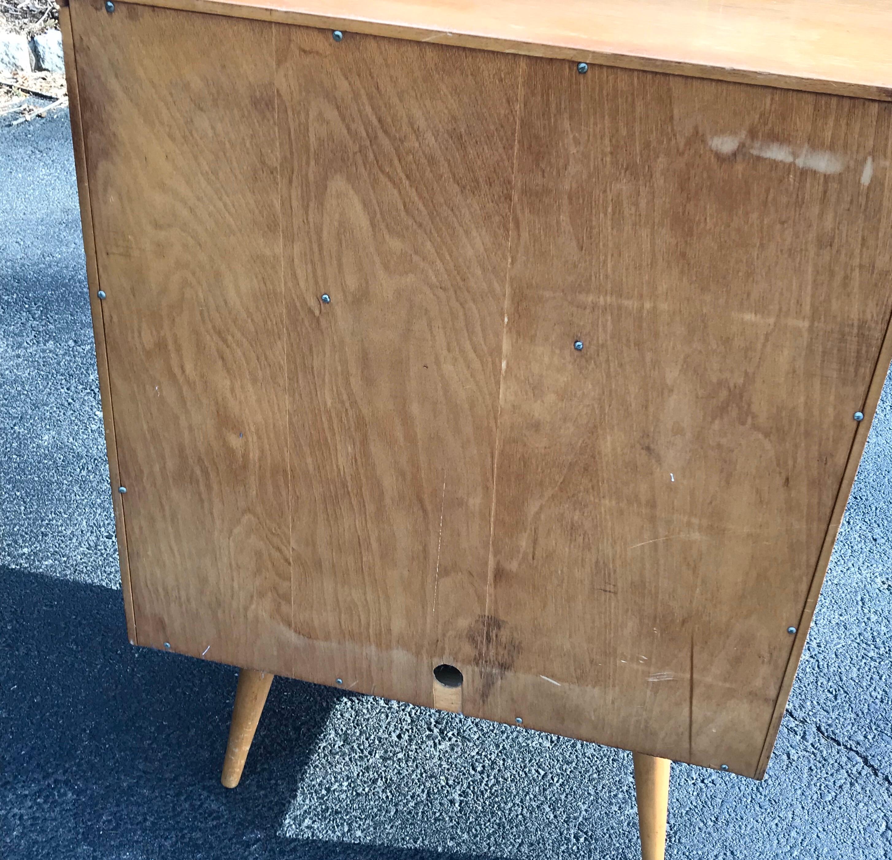 Mid Century Modern Paul McCobb Credenza Cabinet for Planner Group, 1950s For Sale 1