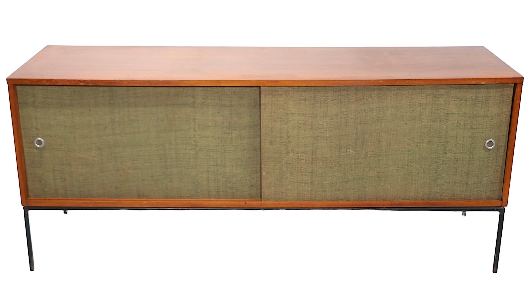  Mid Century Paul McCobb Winchendon  Planner Group Cabinet c. 1950's  For Sale 6