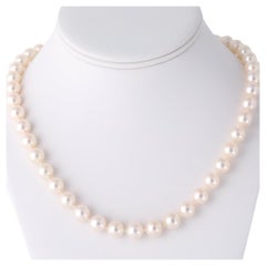 Midcentury Pearl 18k Yellow Gold Strand Necklace