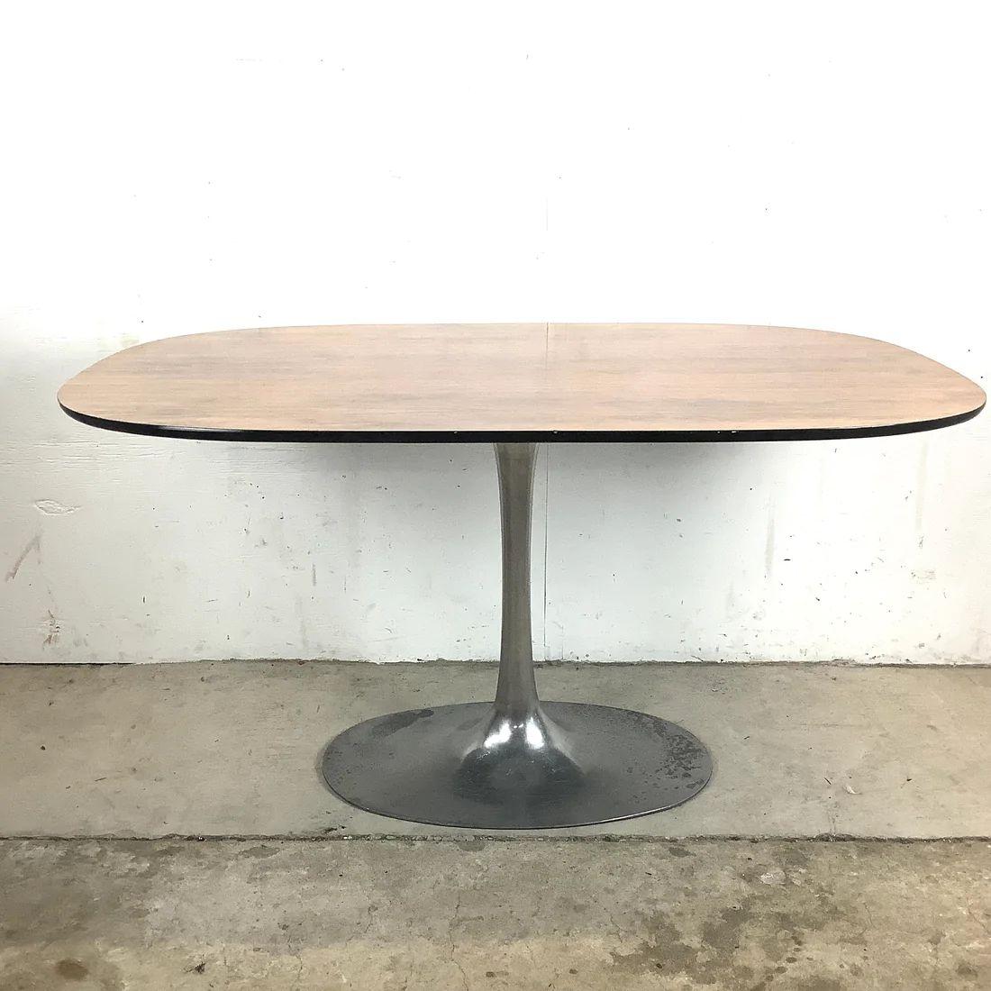 Midcentury Pedestal Dining Table by Arkana 2