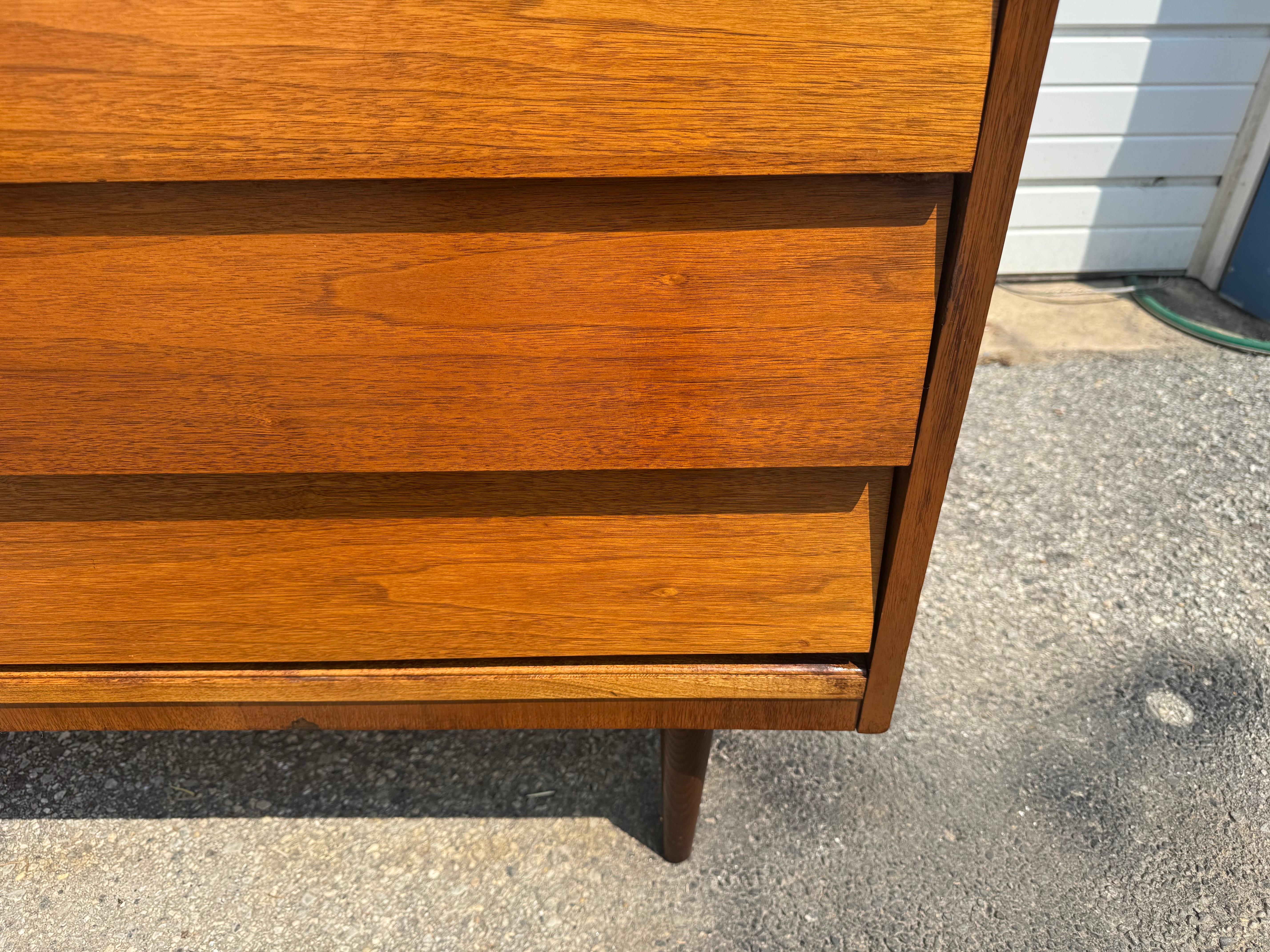 Mid-Century Pencil Leg Tall Dresser/Chest by Dixie For Sale 6