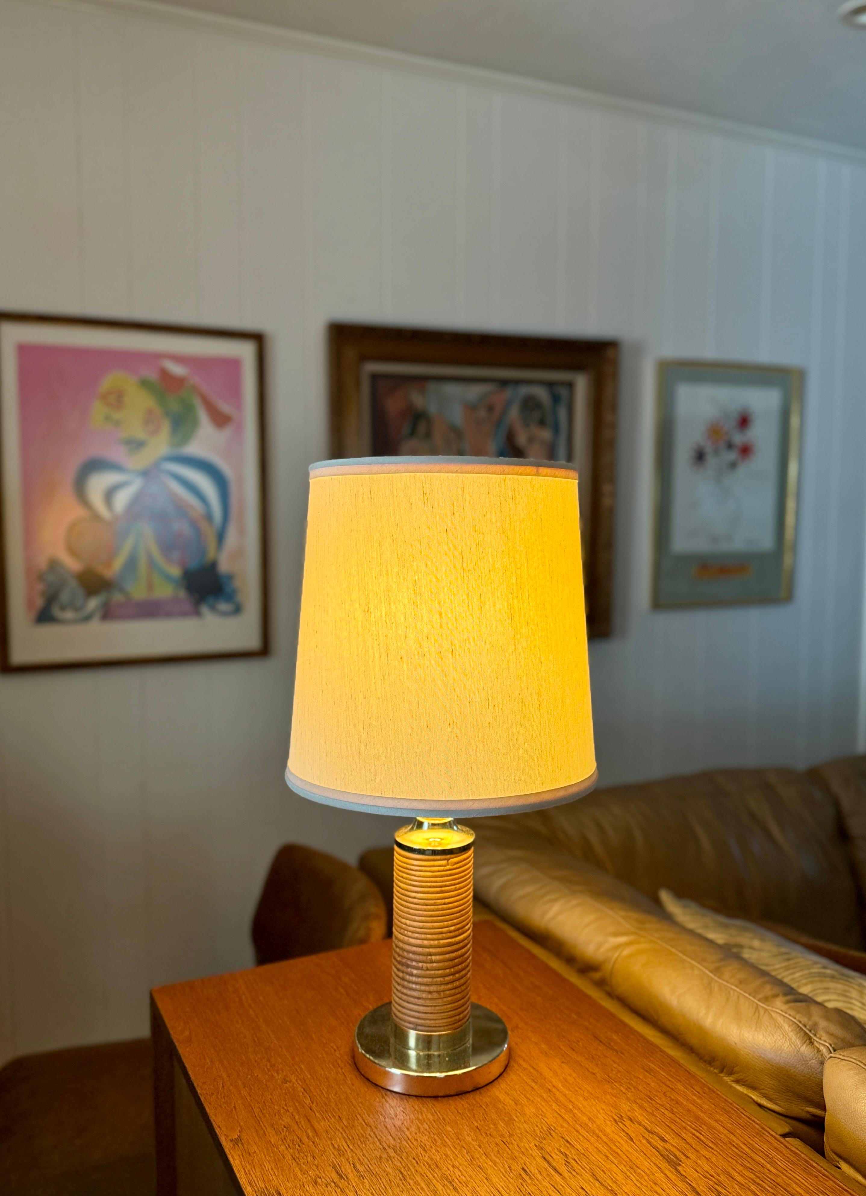 Mid-Century Modern Lampe de table en roseau du milieu du siècle dans le style de Gabriella Crespi, vers les années 1970. en vente