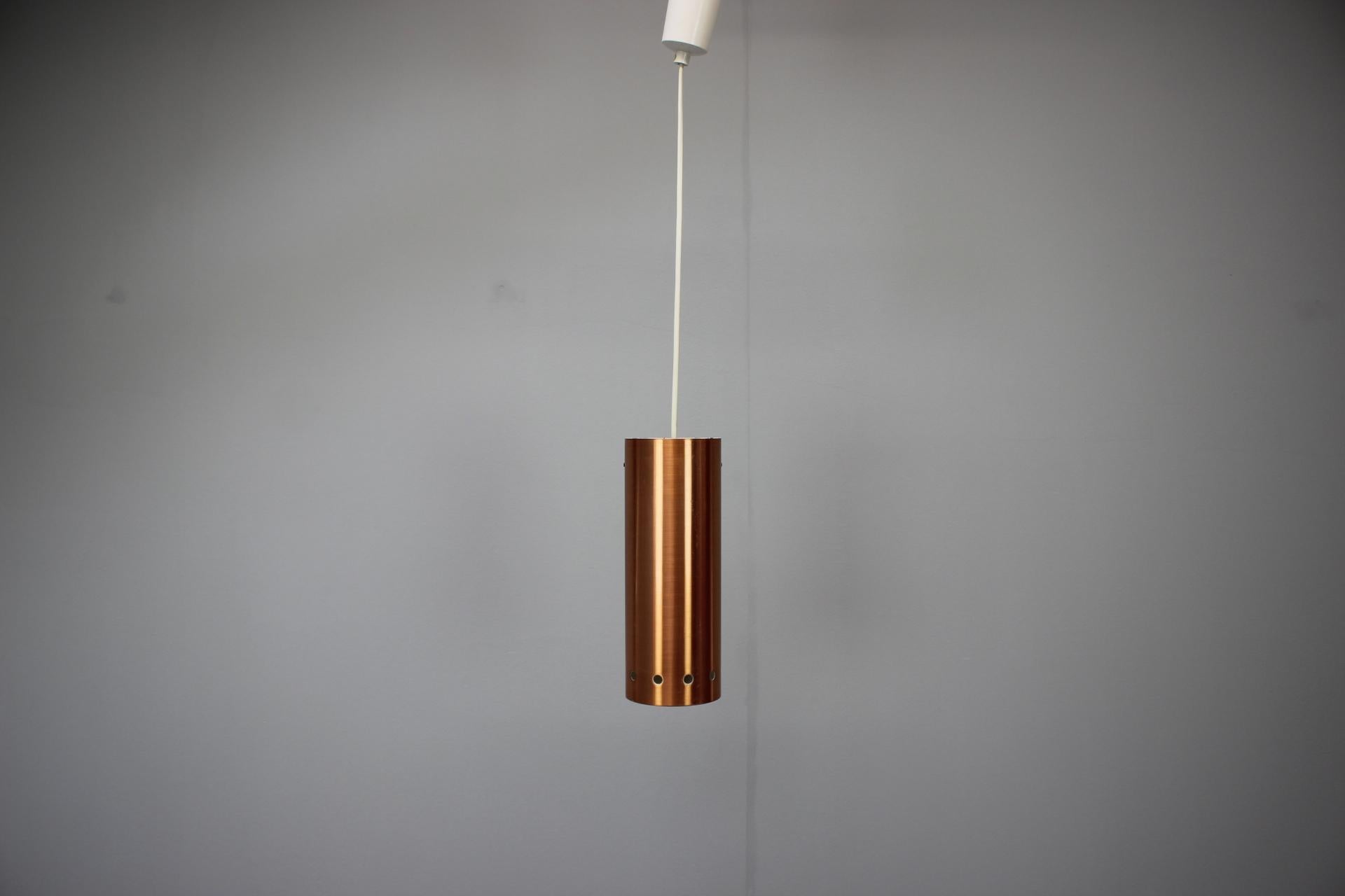 - Mid-Century Pendant, 1970s, Denmark,
- made of Metal,
- shows signs of wear and age (scratches, etc.),
- in good original condition.