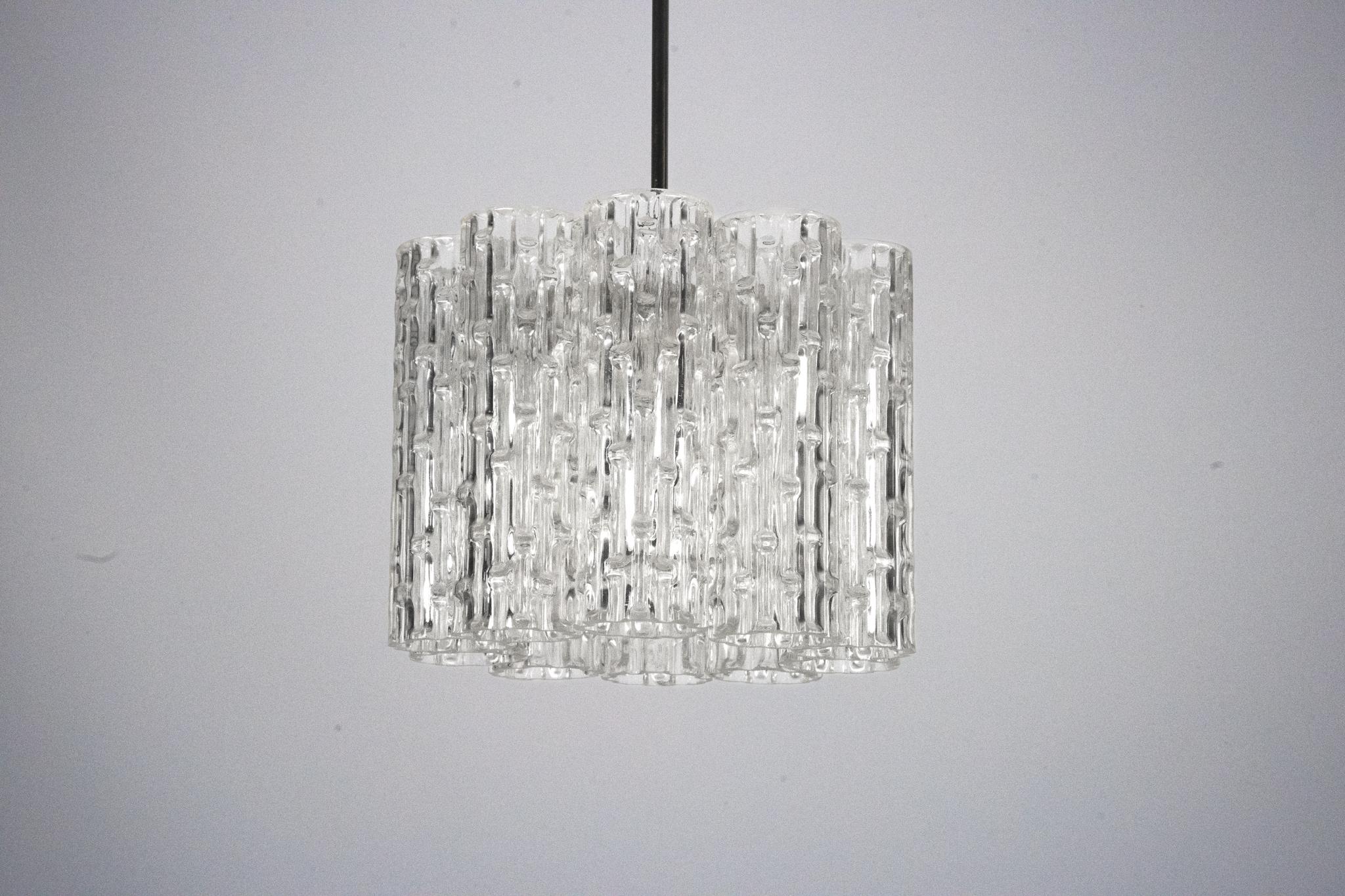 Mid-Century Modern Mid-Century pendant in Murano glass elements and chrome. Italy 1960s For Sale