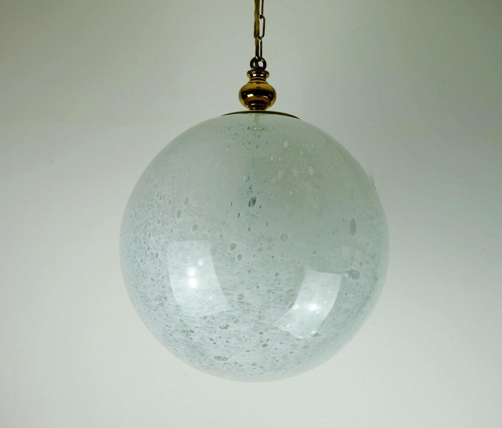 Midcentury Pendant Lamp Doria-Leuchten White Glass Bubble Glass and Brass 1970s For Sale 3