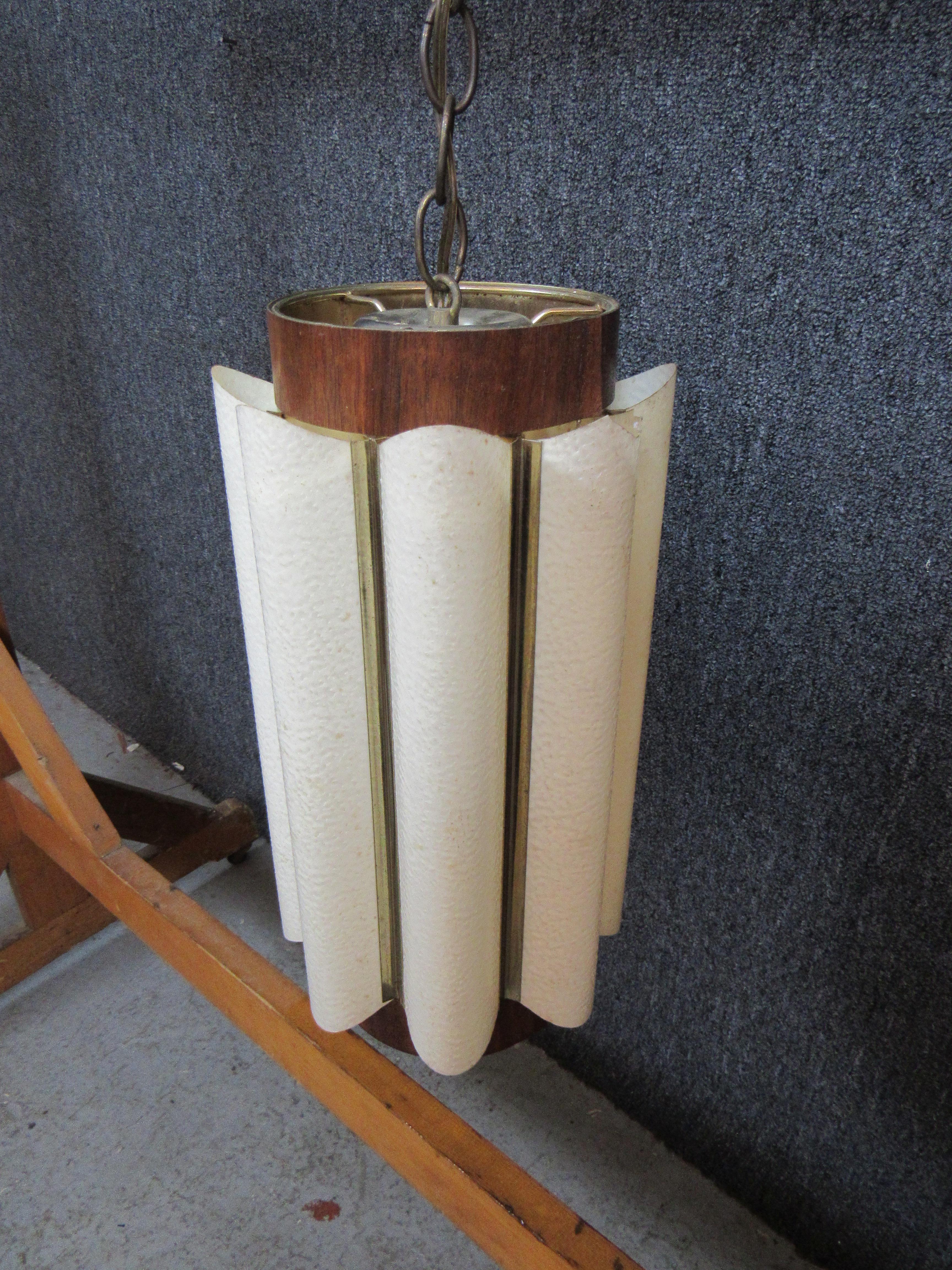 Mid-Century Pendant Lamp For Sale 1