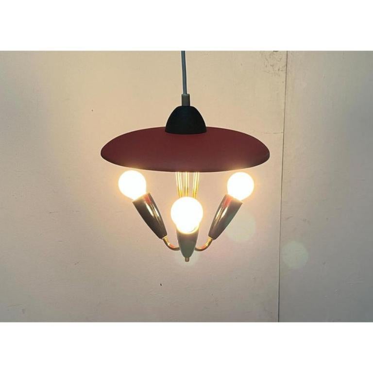 Mid-Century-Pendelleuchte im Stil von Stilnovo, 1960er Jahre (Metall) im Angebot