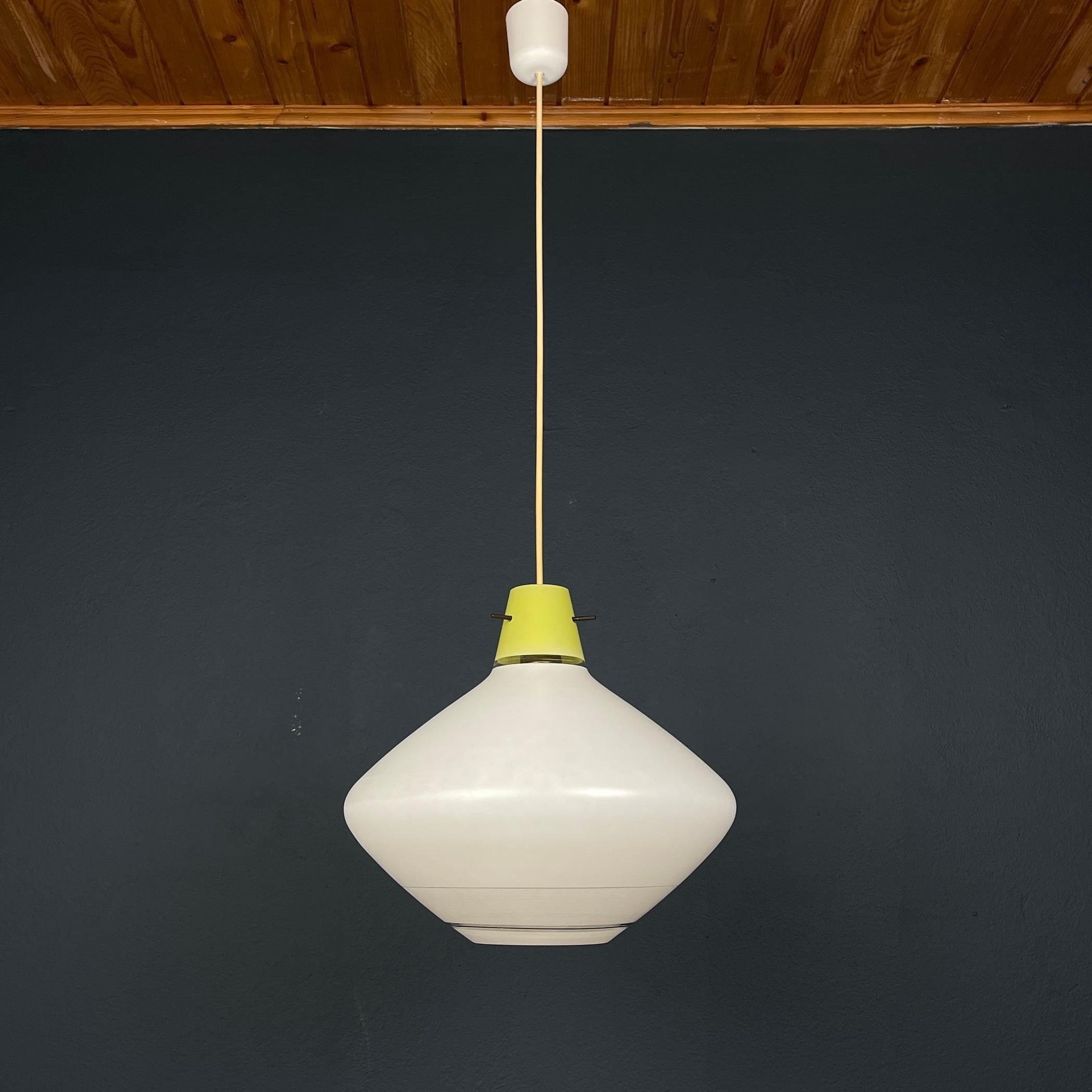 Mid-century pendant lamp Italy 1950s For Sale 4