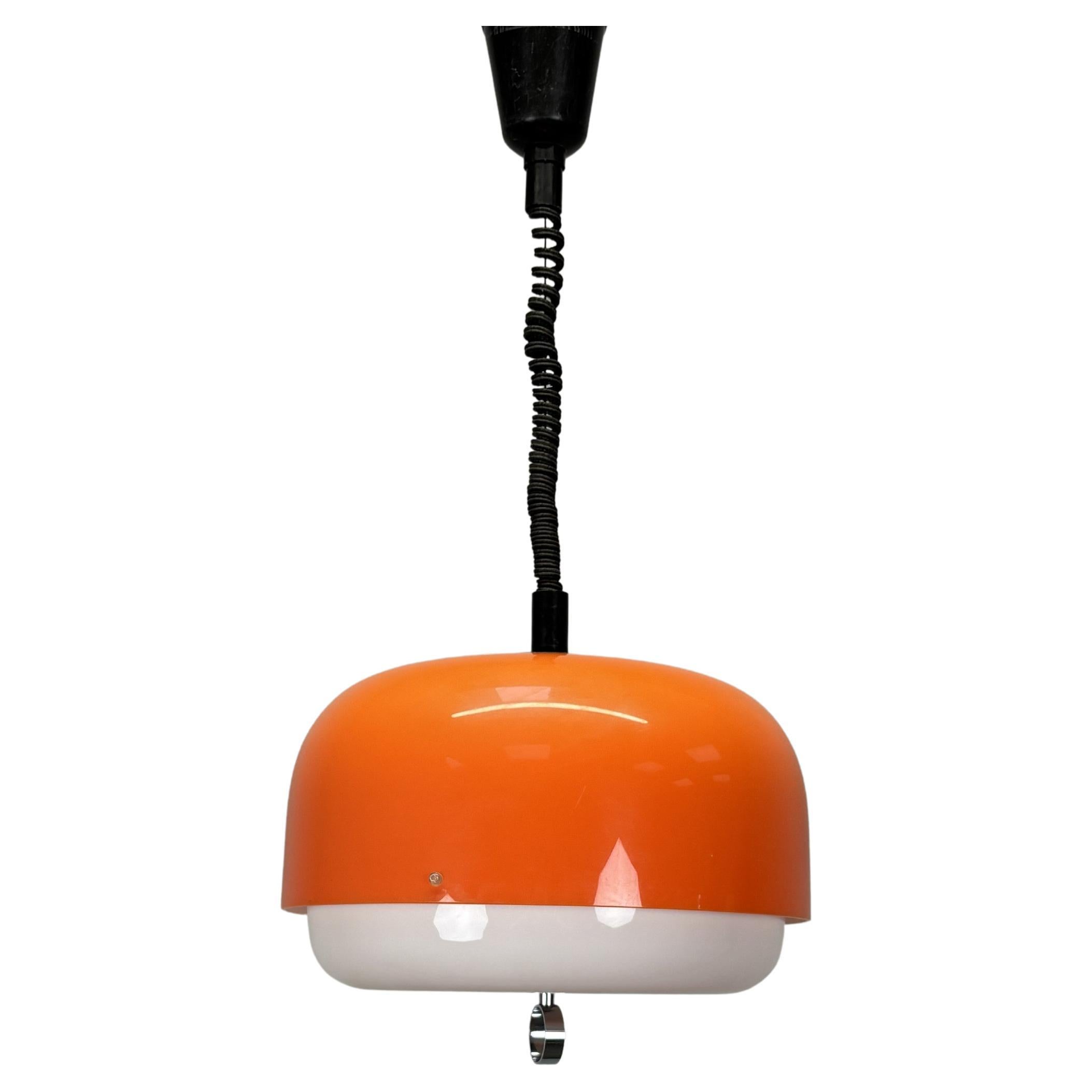 Ciondolo Medusa di metà secolo di Luigi Massoni & Massoni per Guzzini, anni '70, Italia