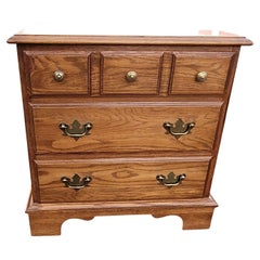 Retro Mid-Century Pennsylvania House Oak Bedside Chest of Drawers Nightstand