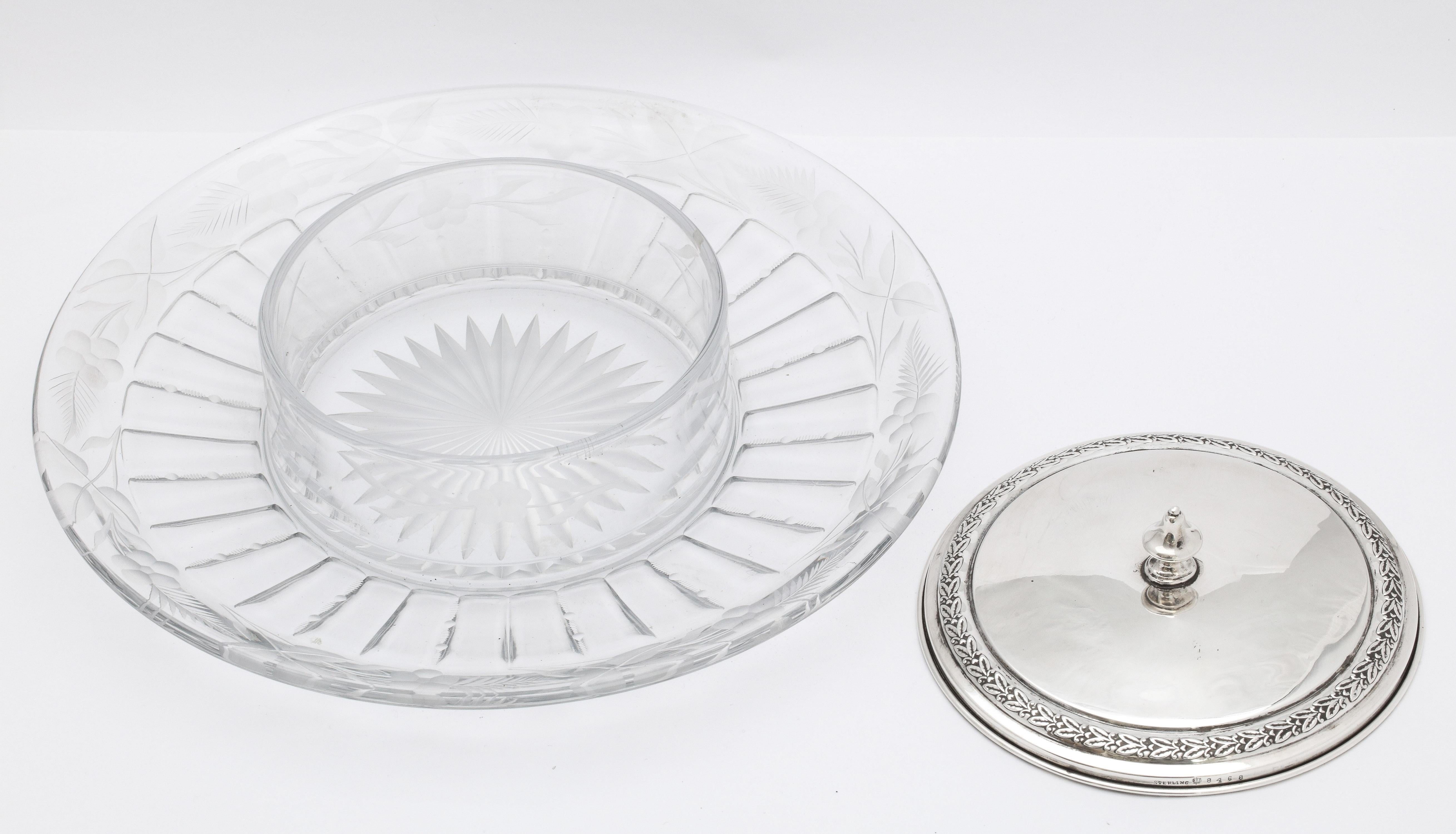 Midcentury Period Sterling Silver and Glass Hors d'oeuvres/Caviar Platter For Sale 10