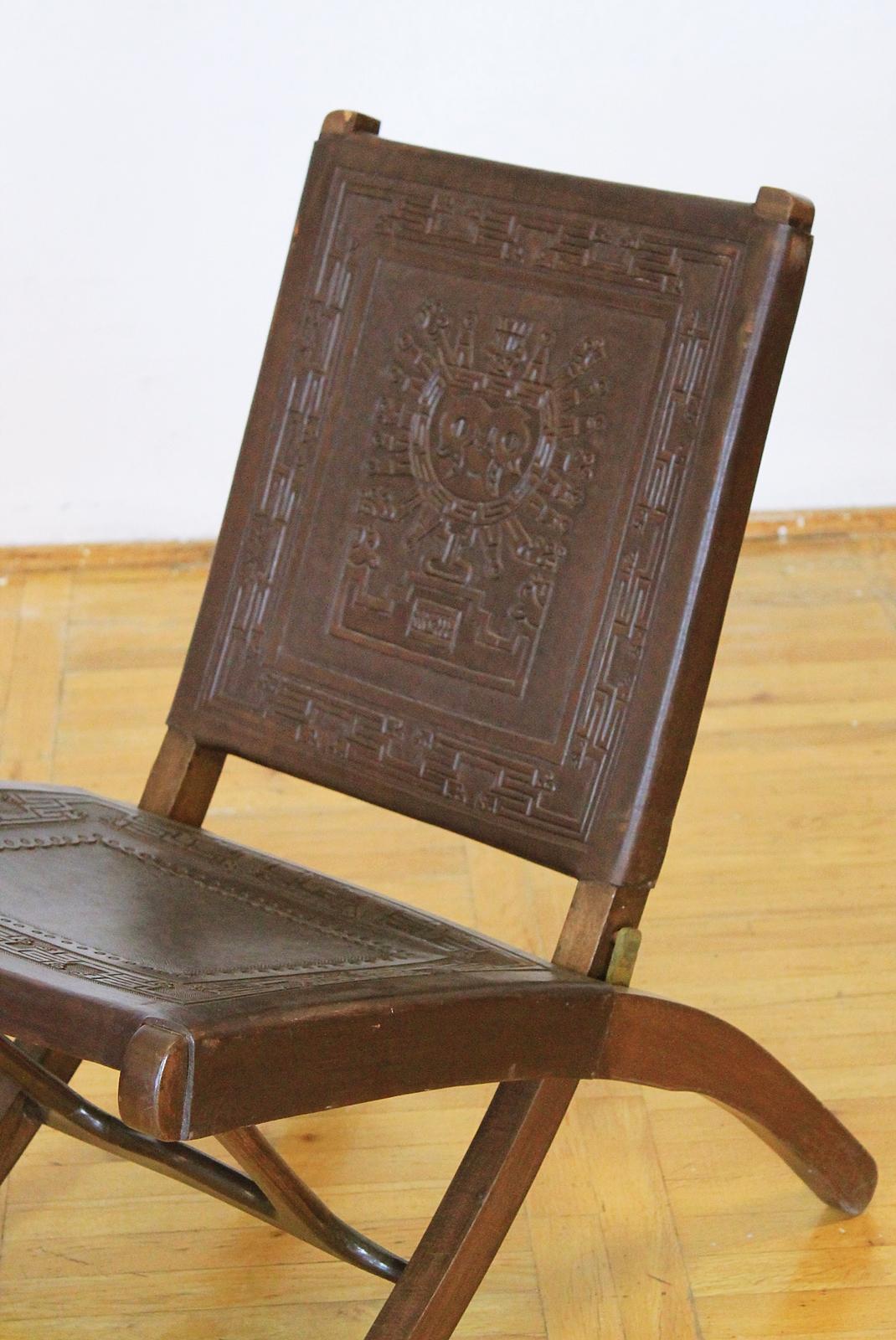 Midcentury Peruvian Tooled Leather Folding Chair, 1970 In Good Condition In Debrecen-Pallag, HU
