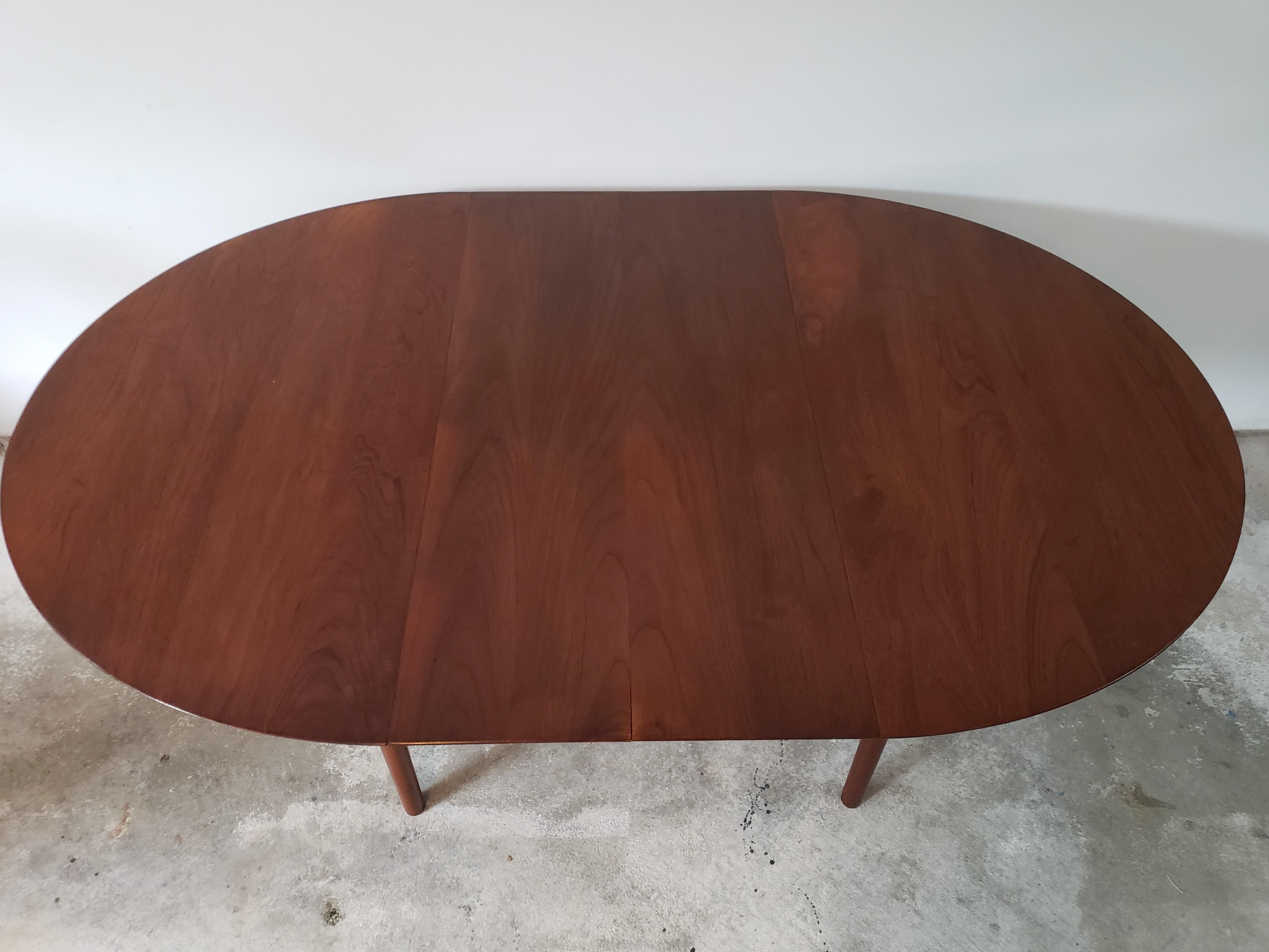 Mid-20th Century Midcentury Peter Hvidt and Orla Mølgaard-Nielsen Teak Dining Table