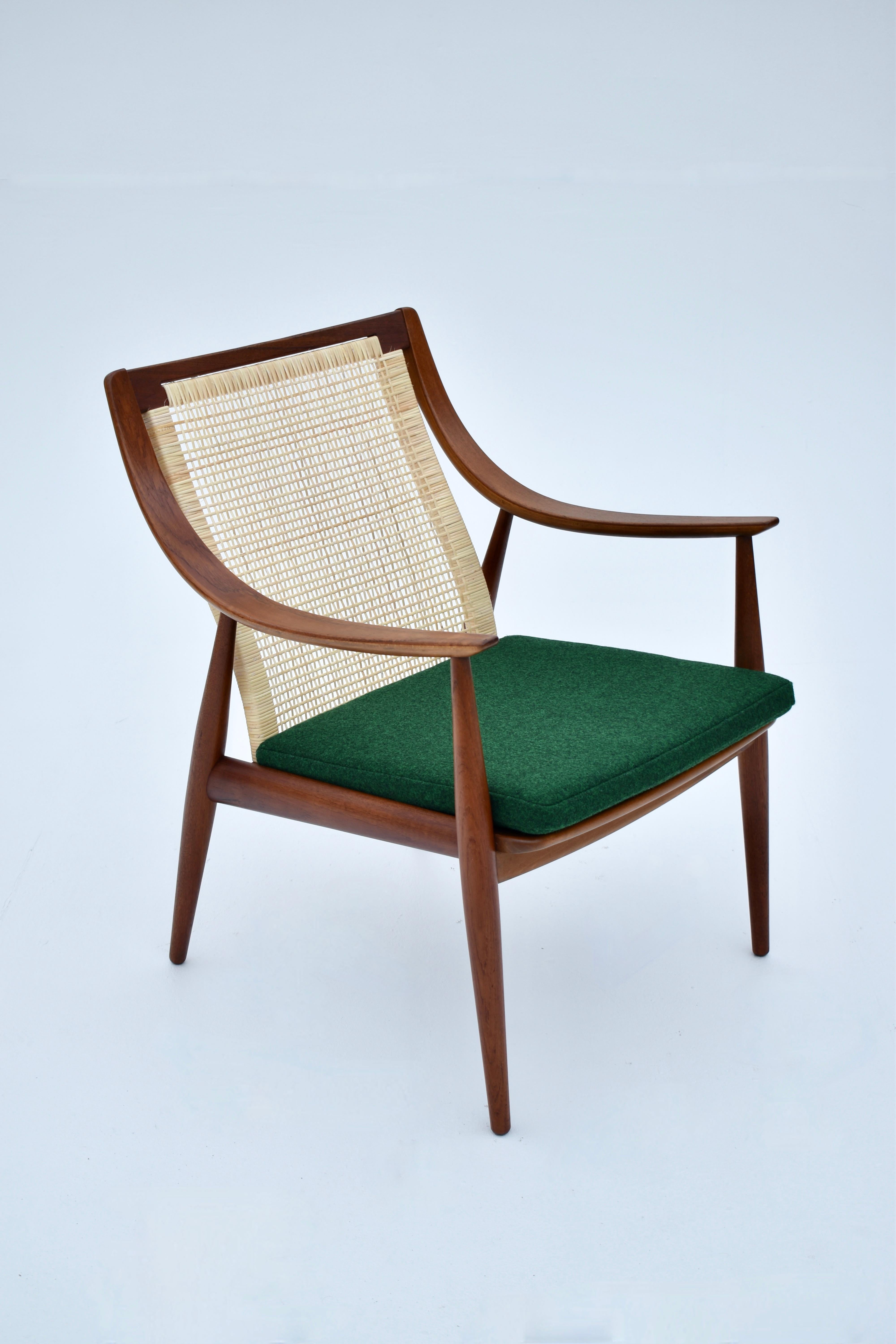 Scandinavian Modern Mid Century Peter Hvidt & Orla Molgaard Nielsen Model 147 Teak & Rattan Chair