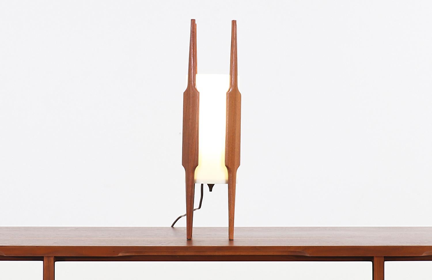 Mid-20th Century Midcentury Petite Sculpted Walnut Table Lamp