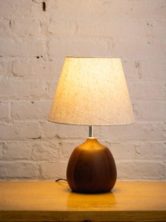 Mid Century Petite Massiv Teak Lampen, ein Paar