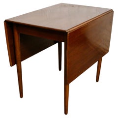 Mesa de hojas abatibles Petite Vintage de mediados de siglo
