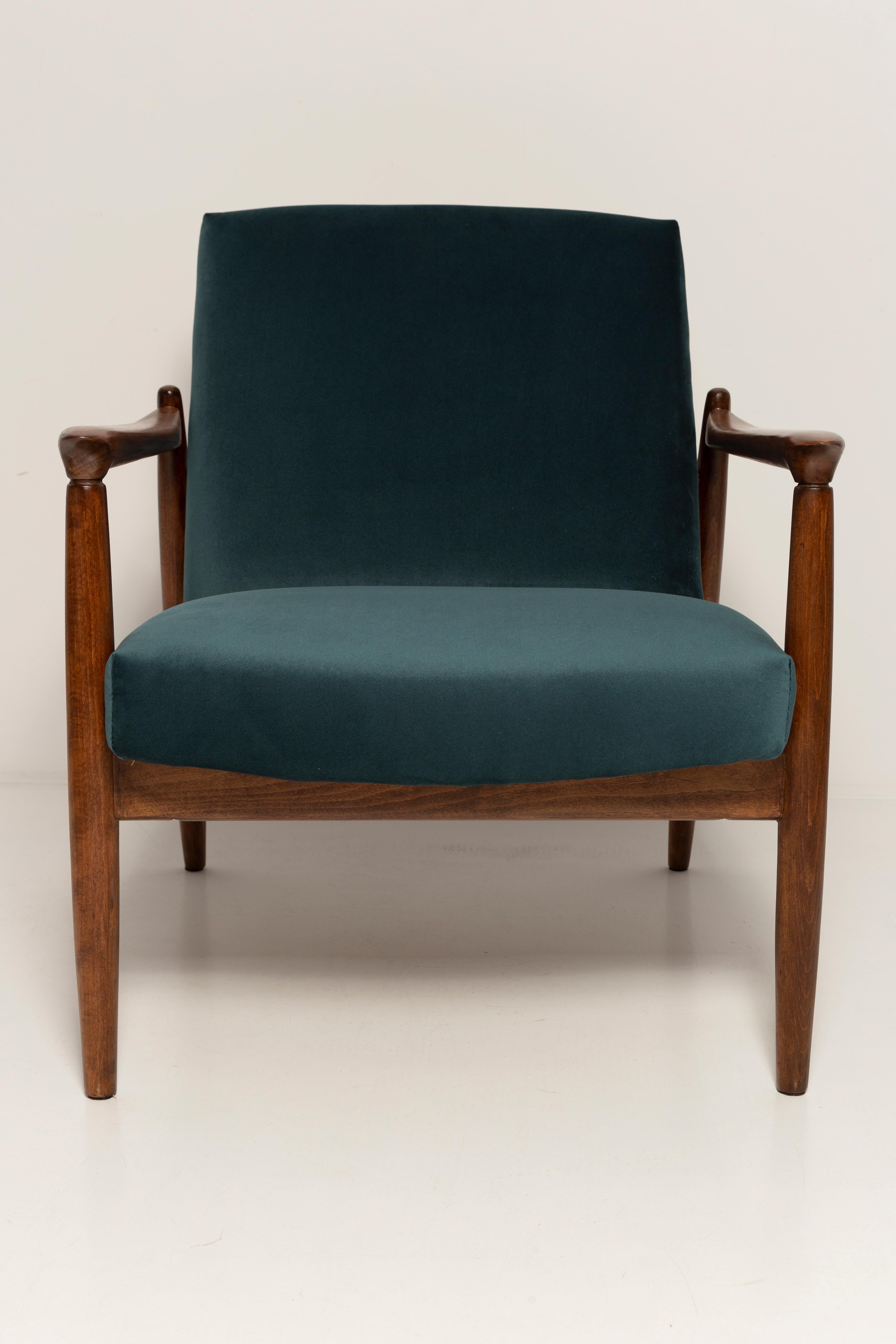 Midcentury Petrol Blue Velvet Armchair, Edmund Homa, Poland, 1960s For Sale 6