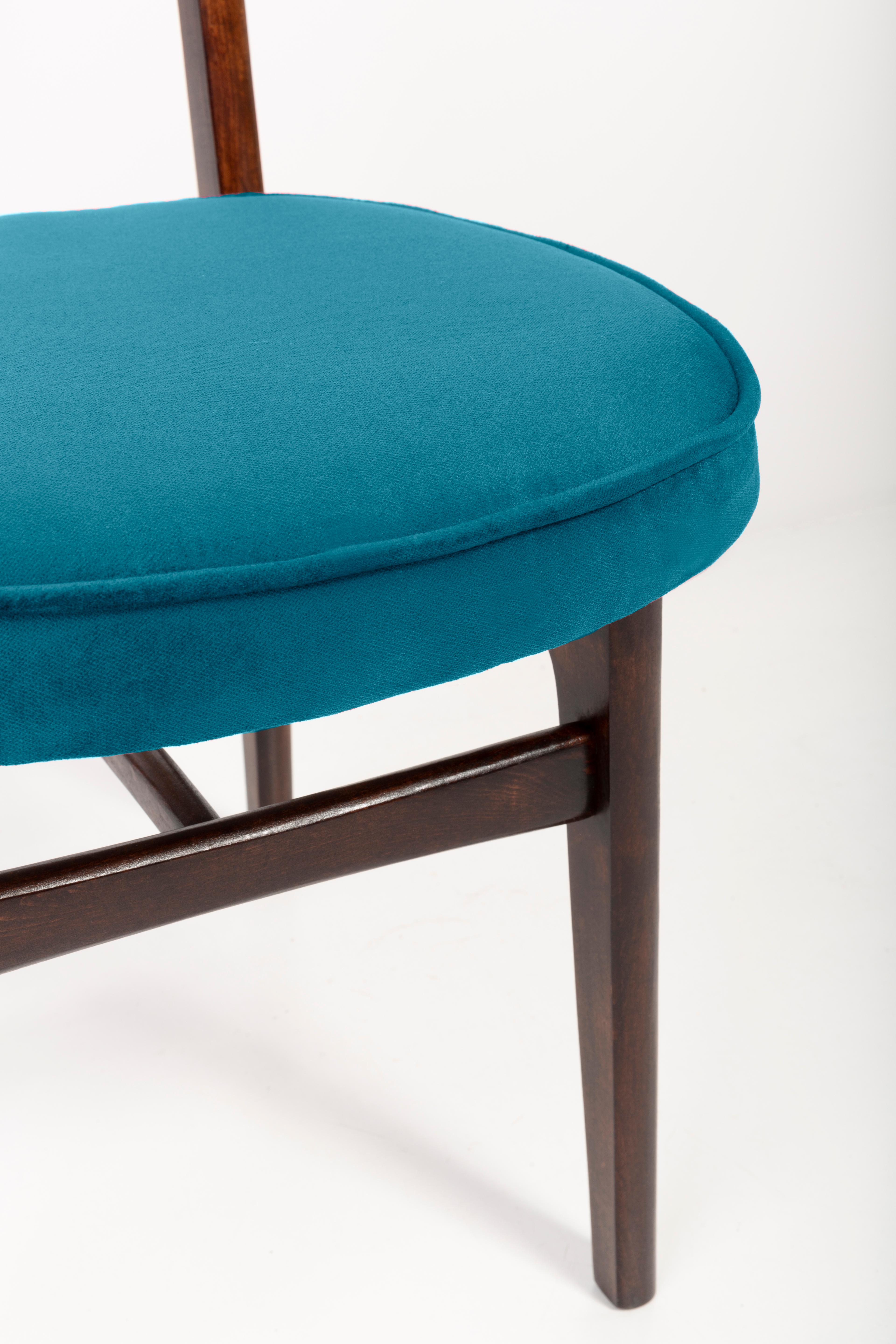 Polish Mid Century Petrol Blue Velvet Chair designed by Rajmund Halas, Europe, 1960s For Sale